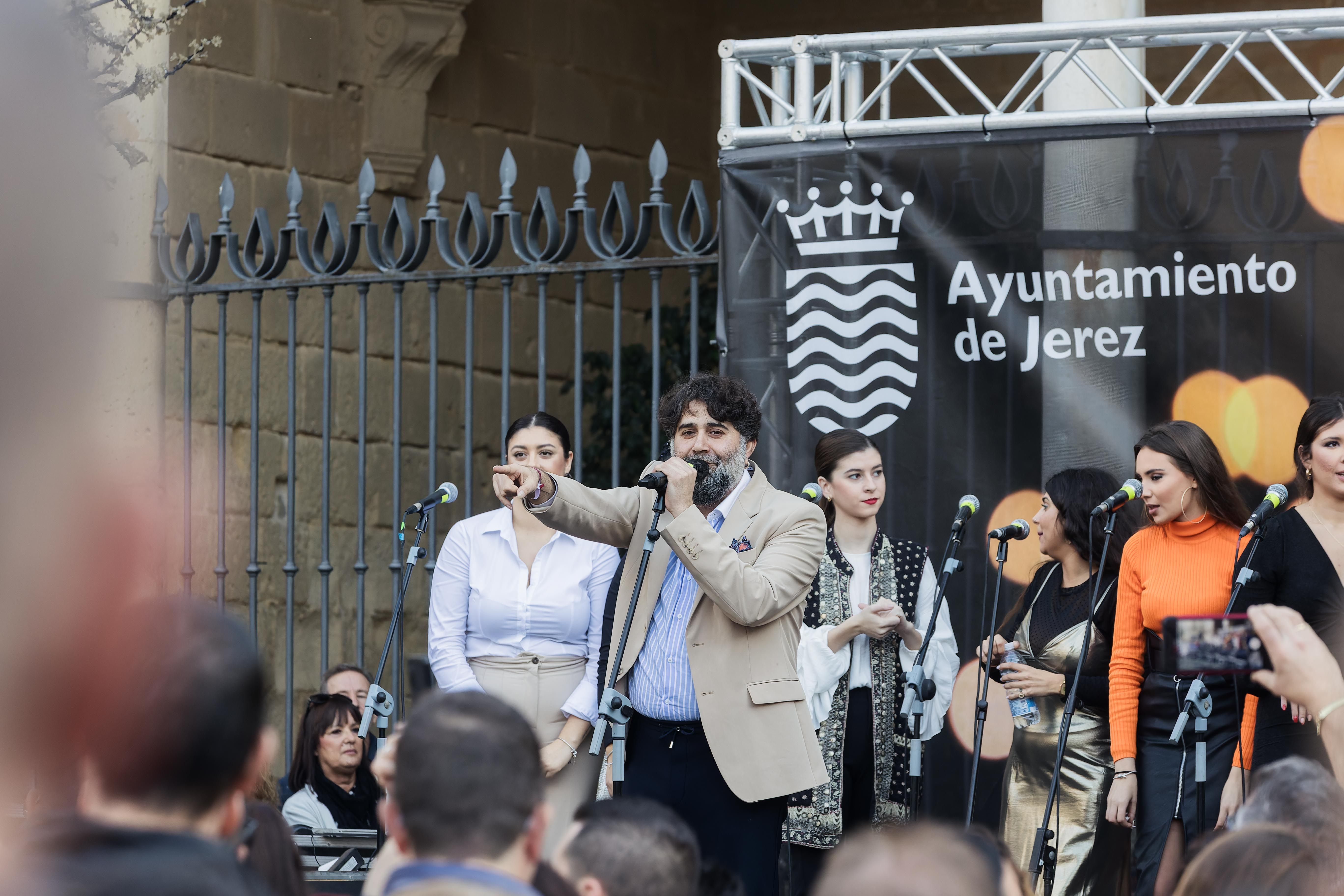 Últimas zambombas en el centro de Jerez