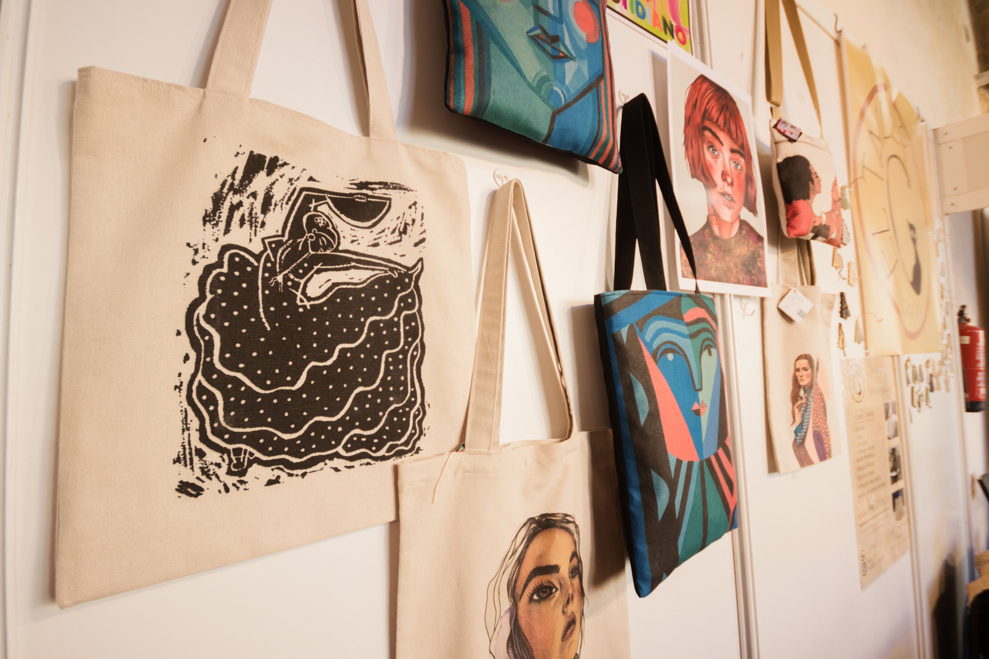 LOLA MEJIAS REVISTA DICIEMBRE 6