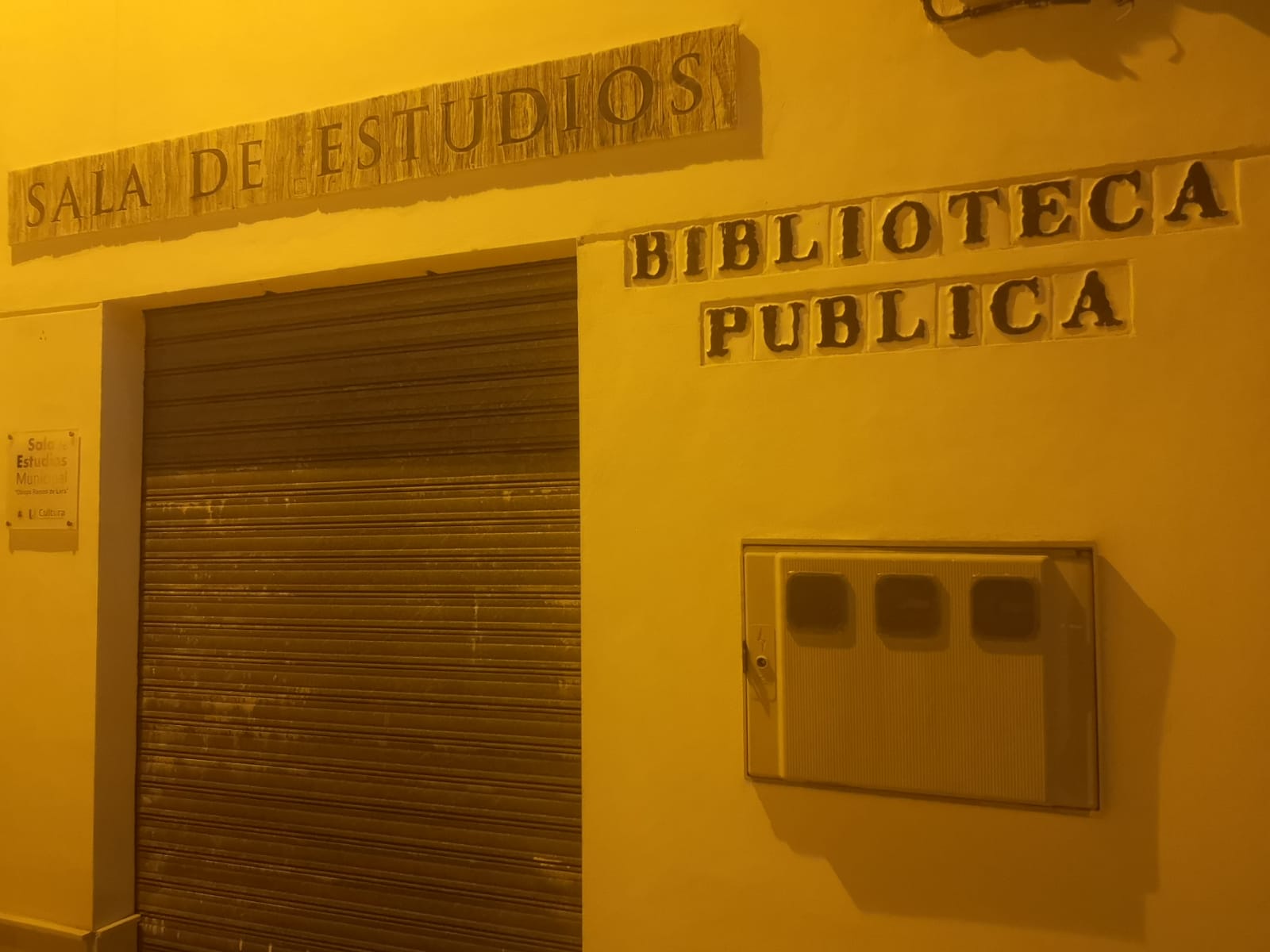 Bibliotecas siempre abiertas.