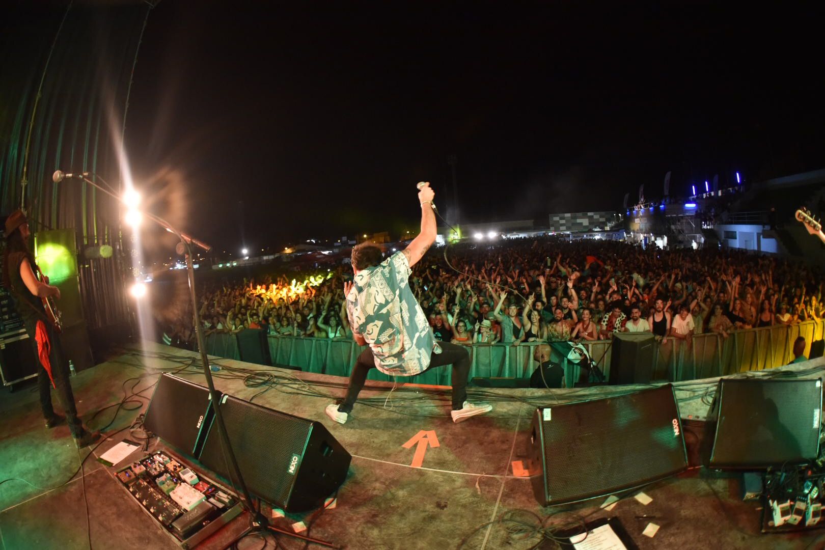 Vista del público desde el escenario durante unas de las actuaciones del Brota Música