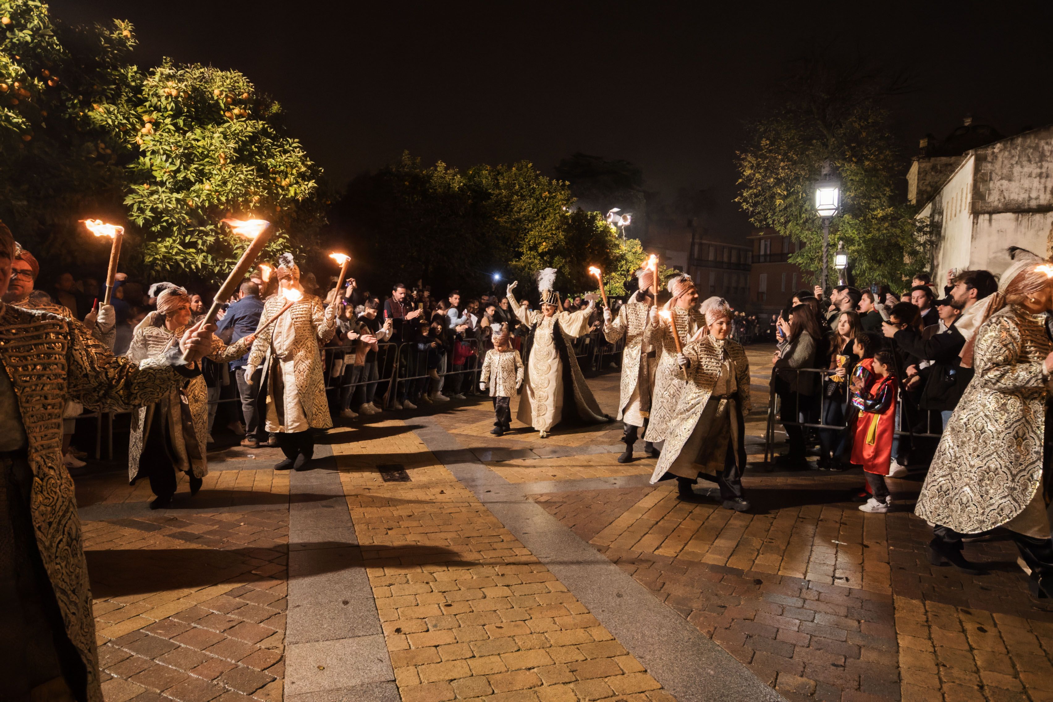 La cabalgata de la Cartera Real a su paso por las calles de Jerez