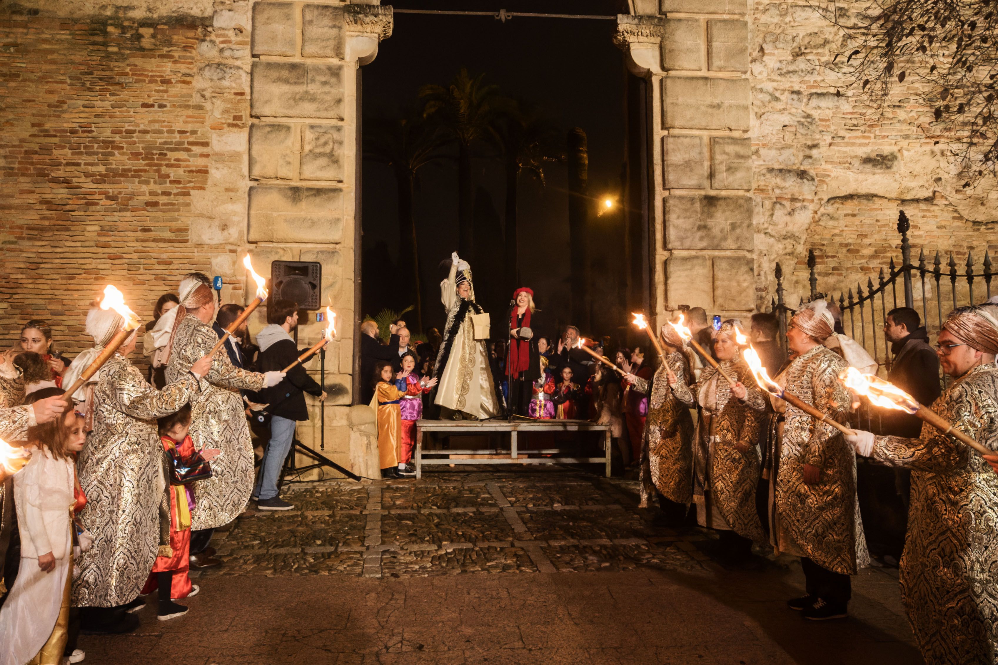 La cabalgata de la Cartera Real a su paso por las calles de Jerez
