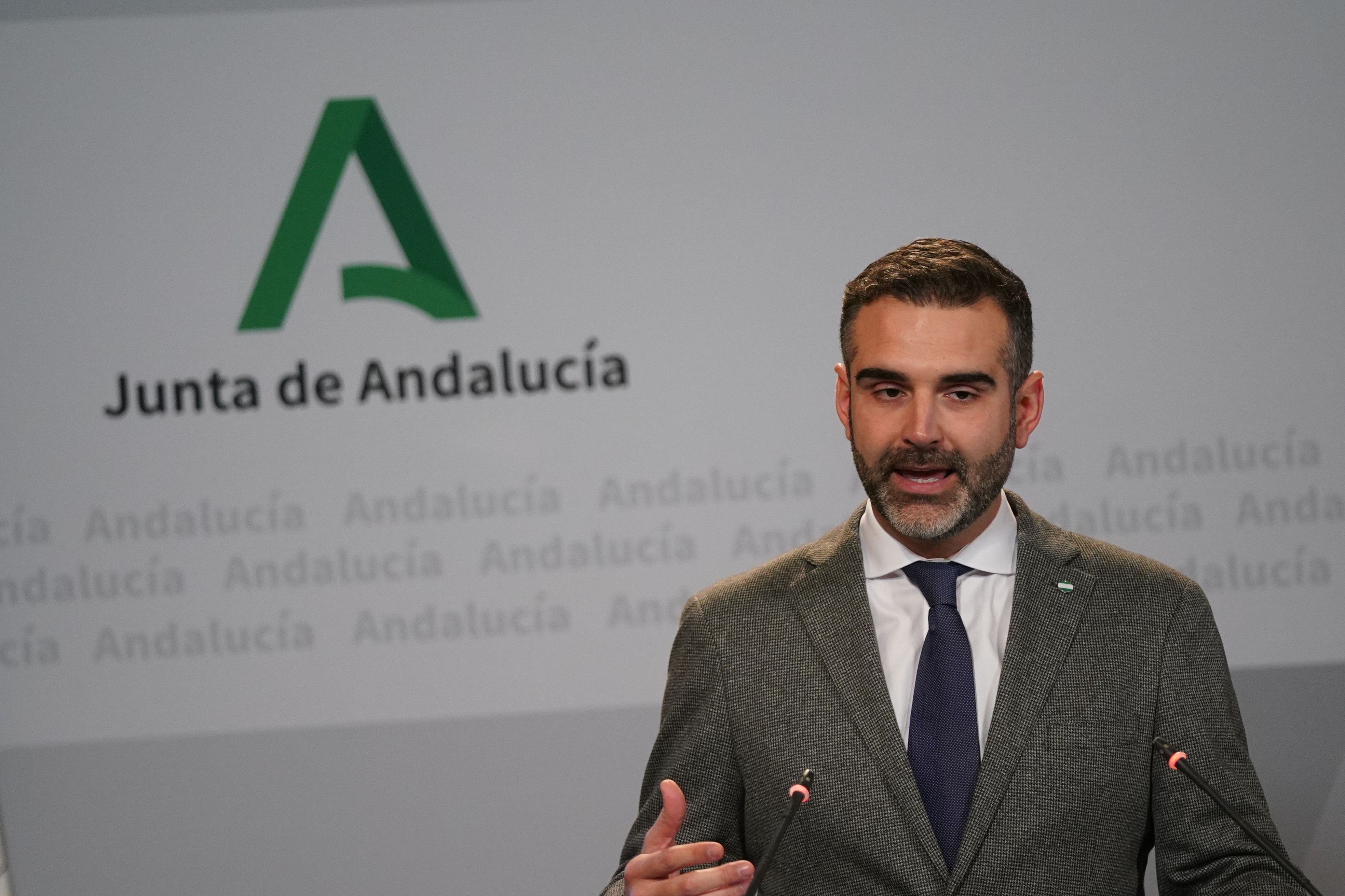 Fernández-Pacheco, portavoz de la Junta, también ha valorado la entrada de los condenados por los ERE en la cárcel Fernández-Pacheco, portavoz de la Junta, también ha valorado la entrada de los condenados por los ERE en la cárcel