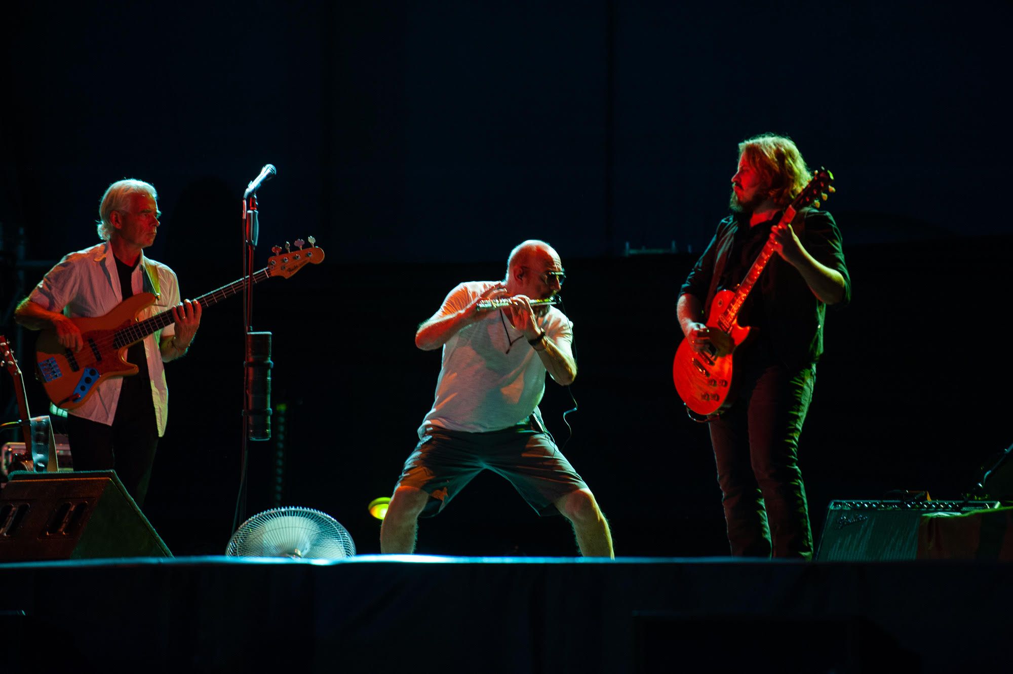 Jethro Tull, en un momento de su actuación en el Tío Pepe Festival de 2019. FOTO: MIGUEL ÁNGEL CASTAÑO
