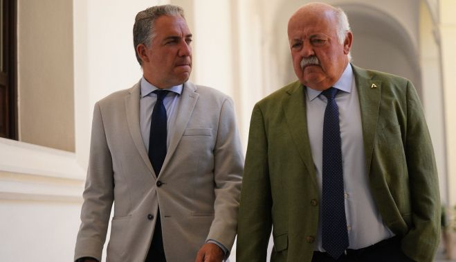 Elías Bendodo y Jesús Aguirre. JUNTA DE ANDALUCÍA