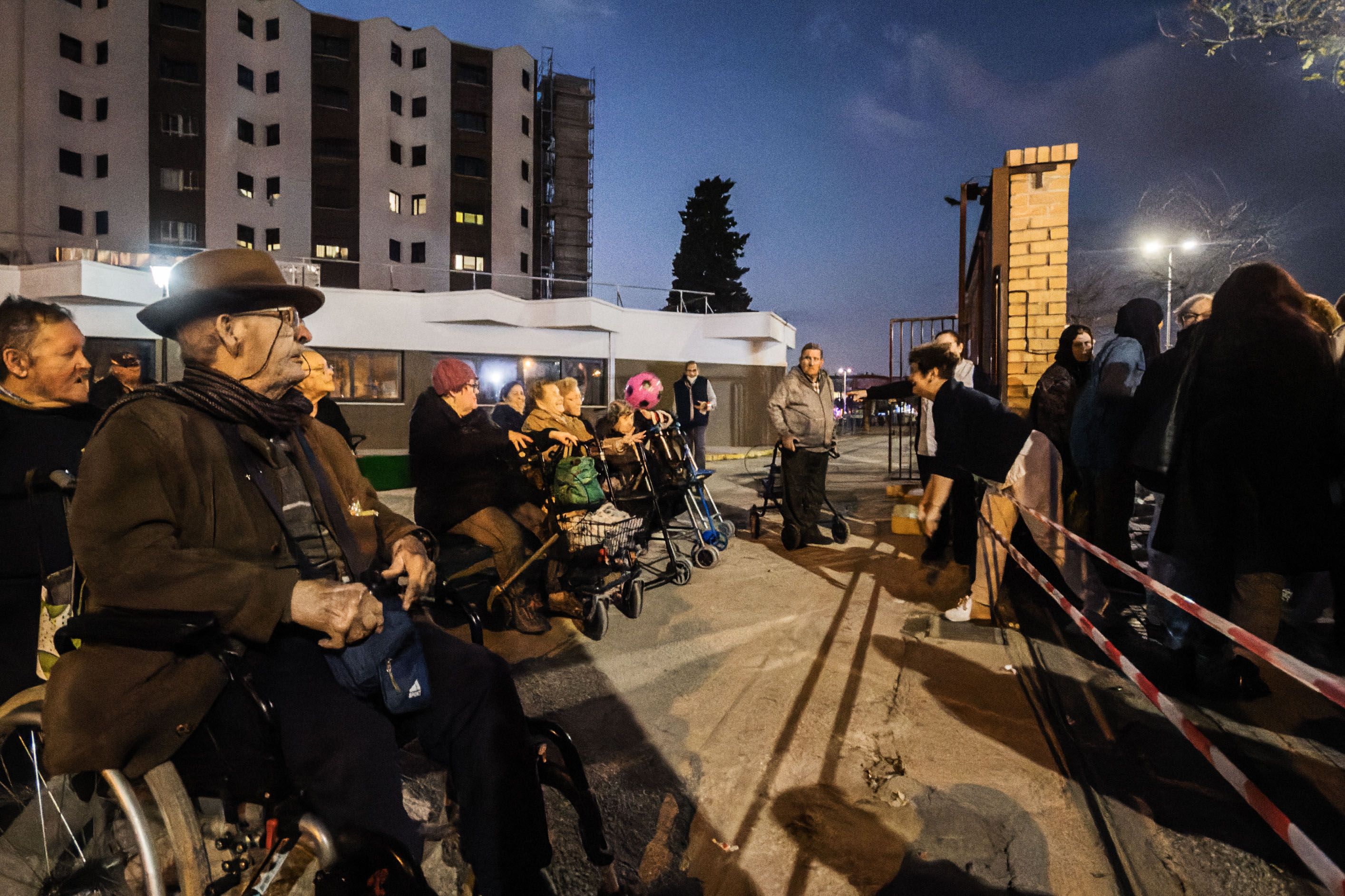 Ancianos de la Residencia de Jerez durante la pasada cabalgata.