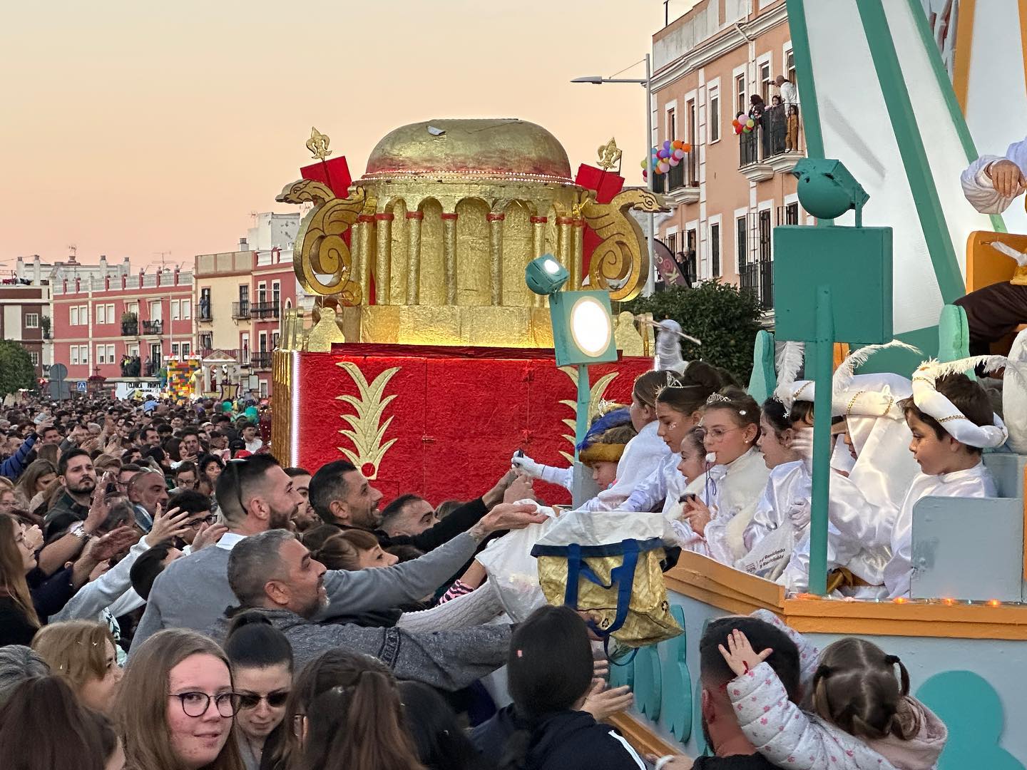 Cabalgata de Reyes en Dos Hermanas, localidad sevillana donde ha tenido lugar la agresión.