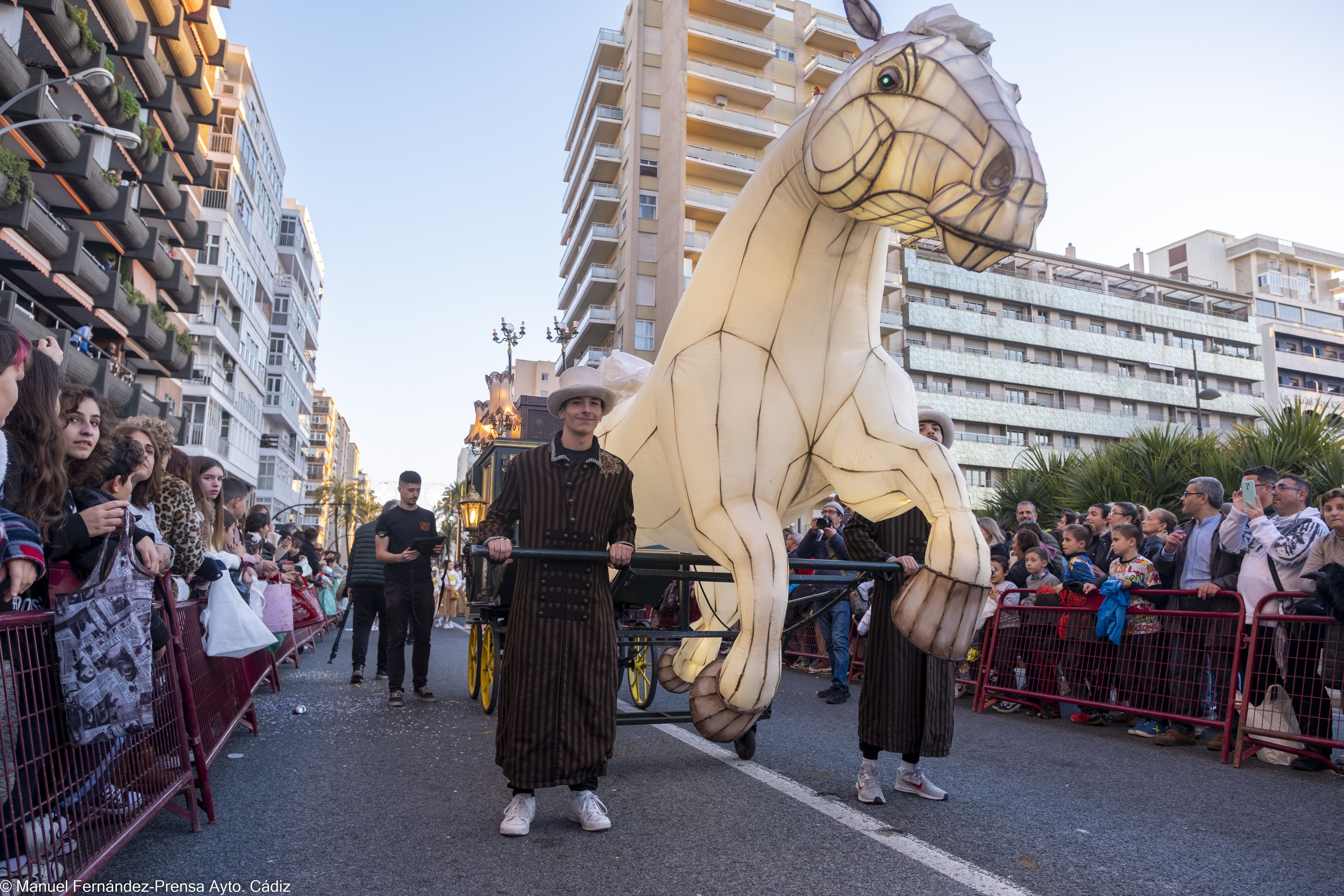 Cabalgata de los Reyes Magos 2023 en Cádiz