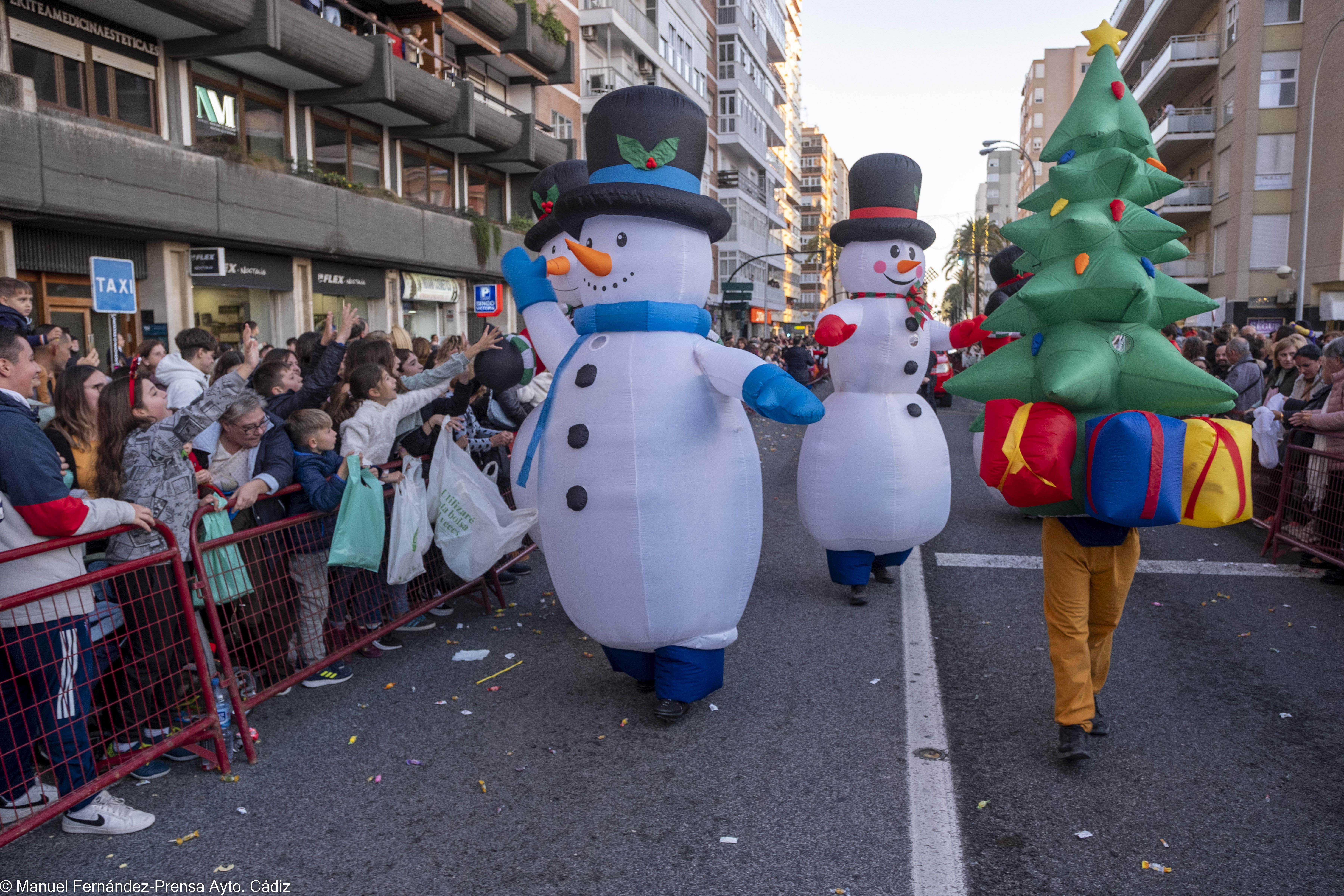 Cabalgata de los Reyes Magos 2023 en Cádiz
