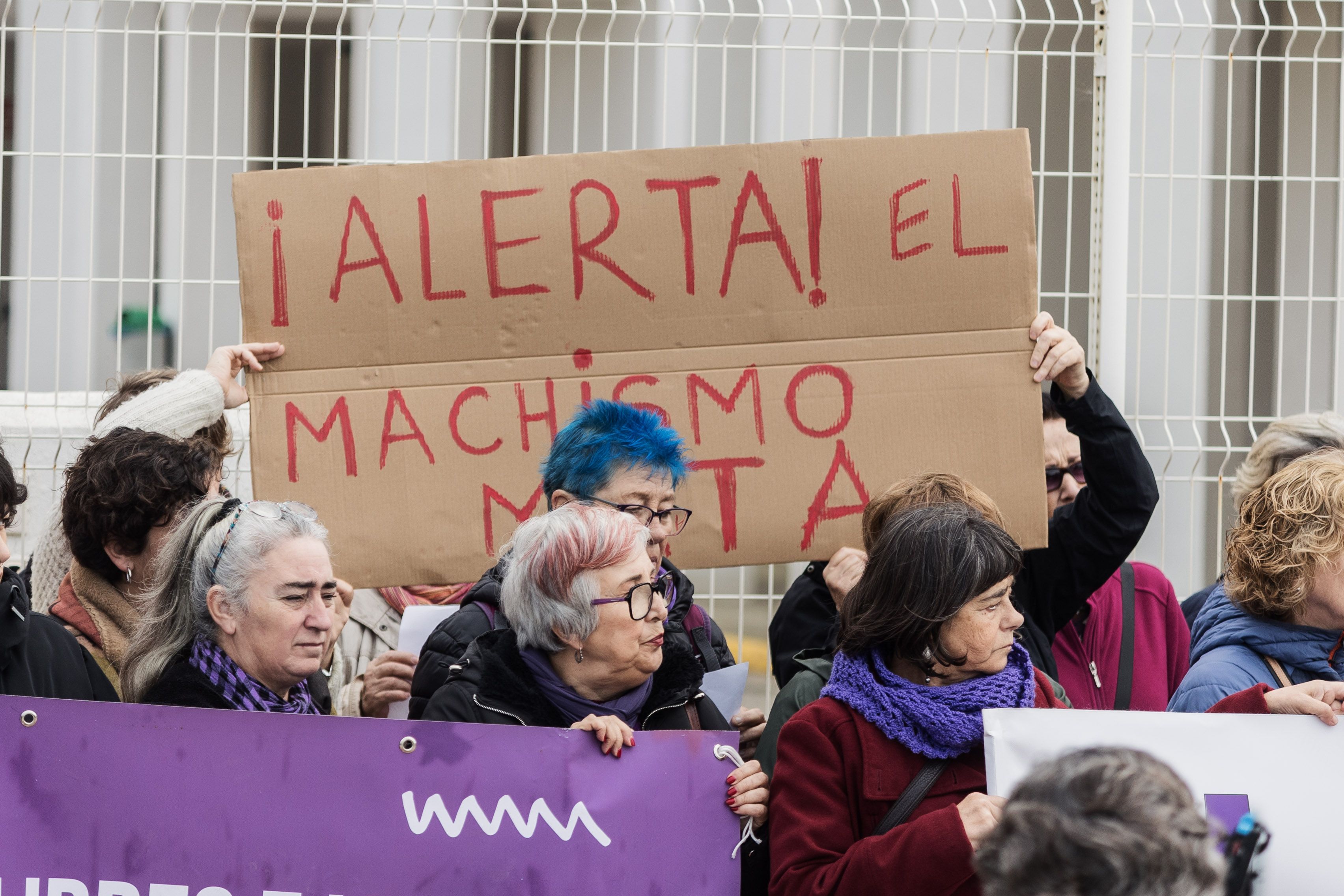 Concentración contra el crimen machista de El Puerto. Concentración contra el crimen machista de El Puerto.