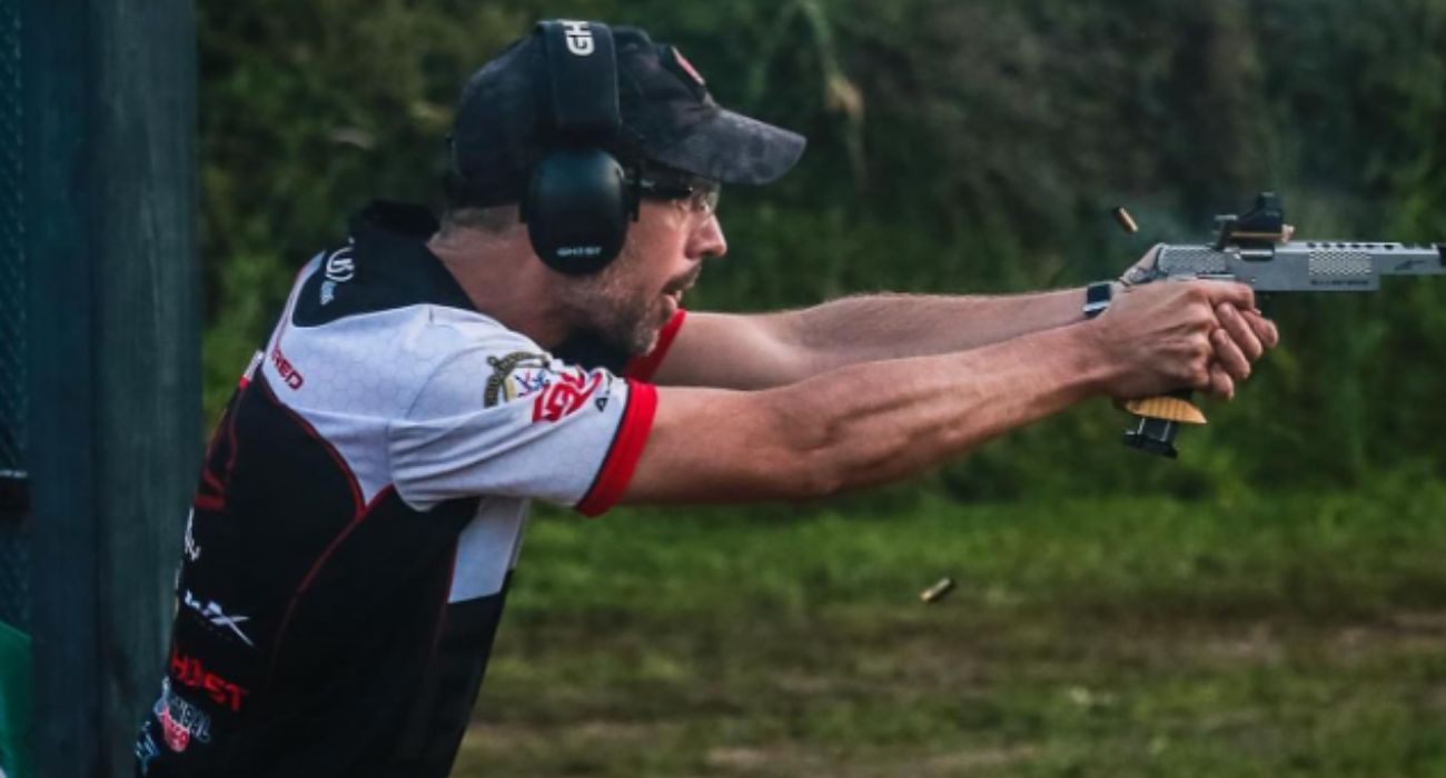 Jorge Ballesteros, campeón del mundo de tiro, en una de sus últimas competiciones.