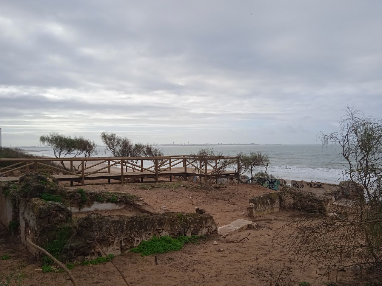 Algunas pasarelas ya instaladas.