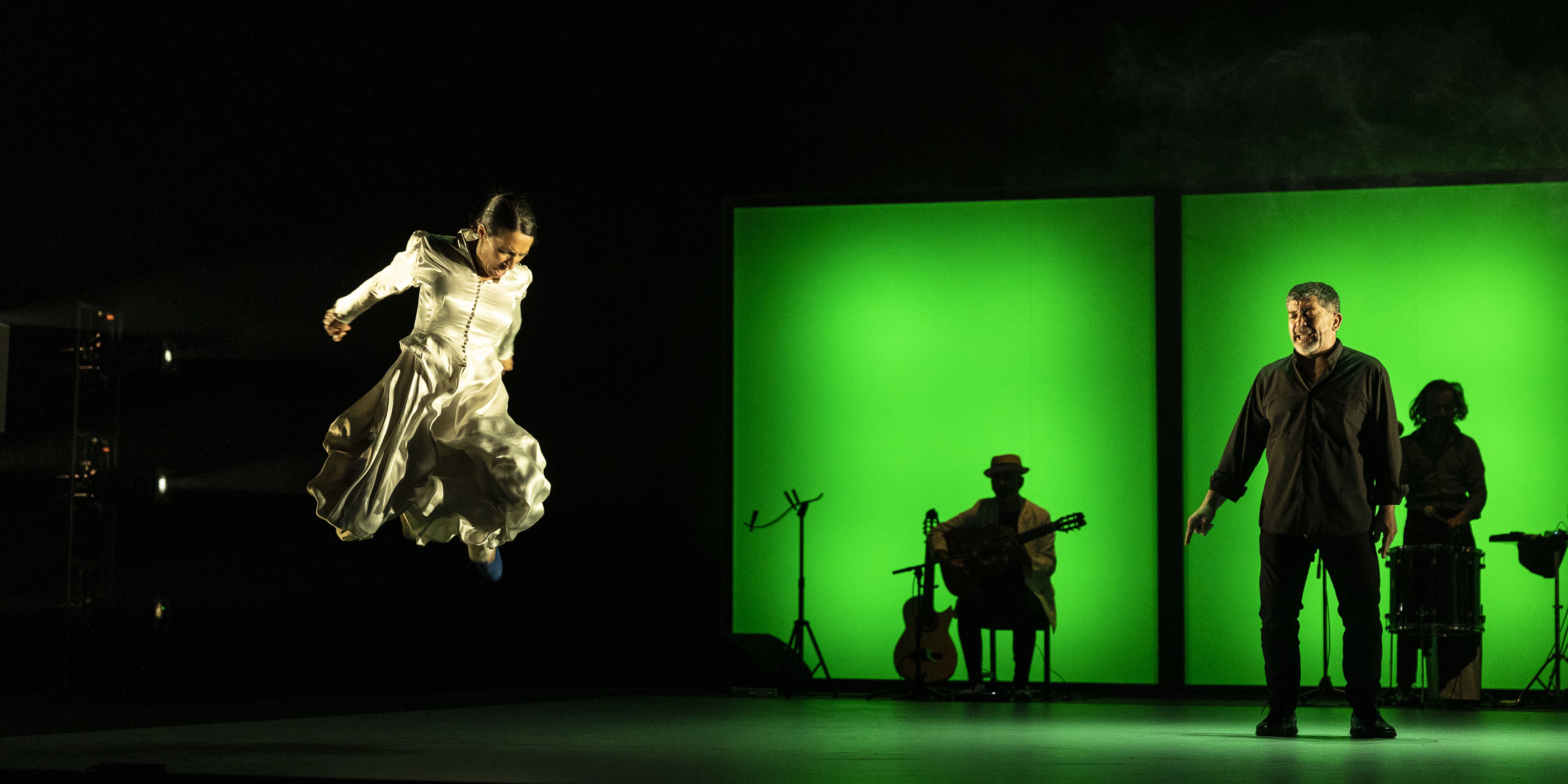 Ana Morales y Tomás de Perrate en un pasaje de 'Peculiar' - Foto: Alain Scherer