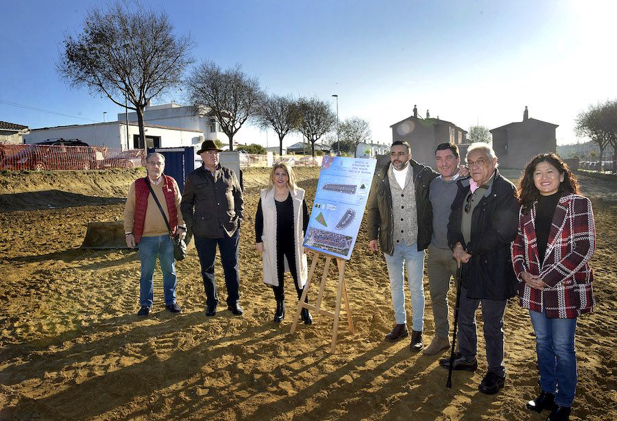 El gobierno local de Jerez, presentando el proyecto de aparcamientos en La Canaleja y La Milagrosa.