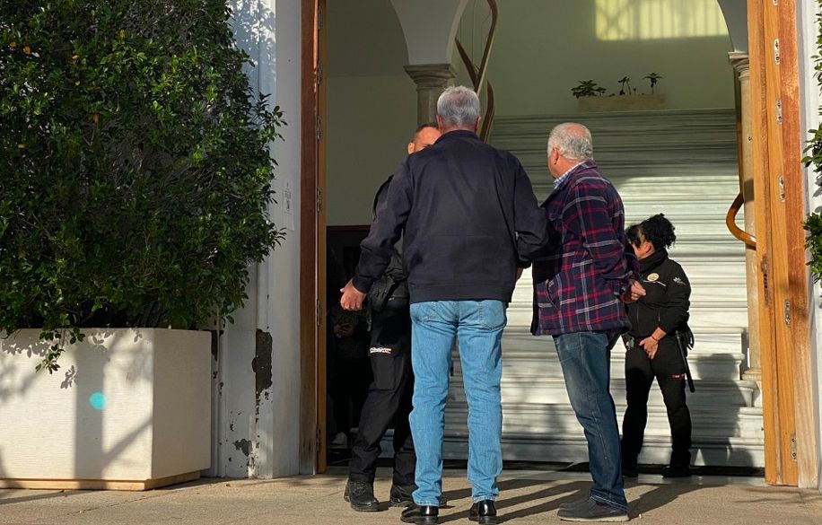Detenido por romper lunas de coches en El Puerto.
