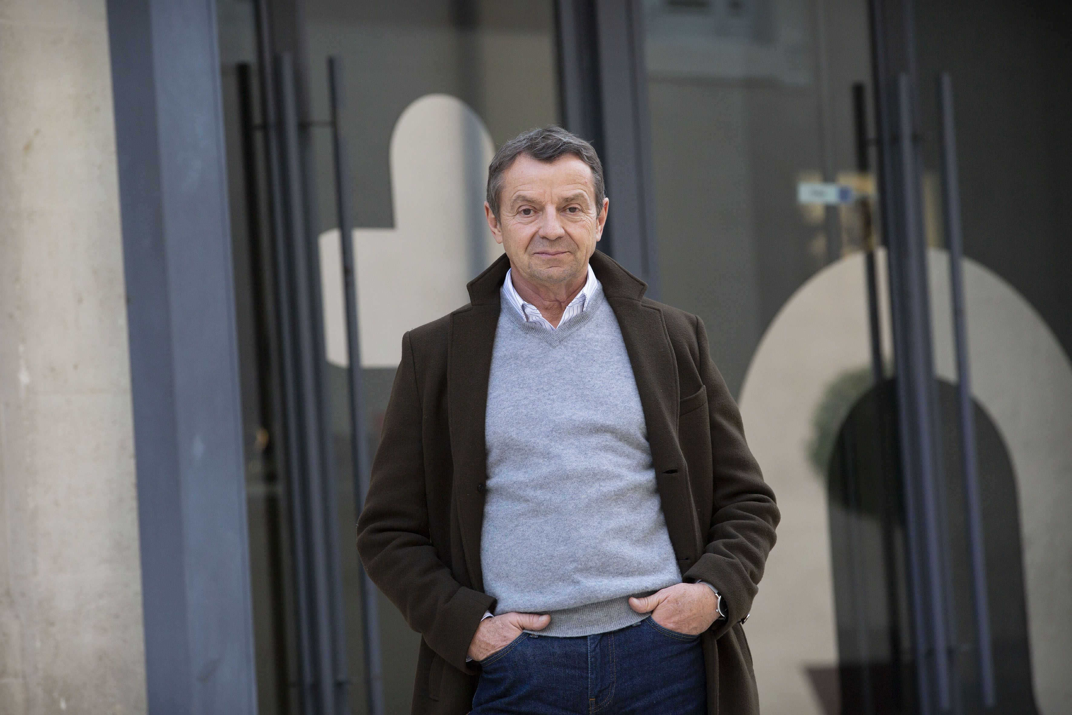 Francoise Noël, director del Festival Flamenco de Nîmes, en los exteriores del Teatro Bernadette Lafont - Foto: Sandy Korzekwa