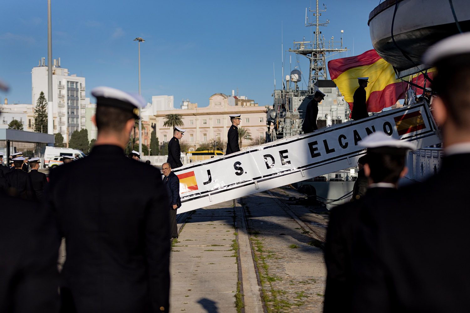 El buque escuela Juan Sebastián de Elcano sale de Cádiz 7 El buque escuela Juan Sebastián de Elcano sale de Cádiz 7