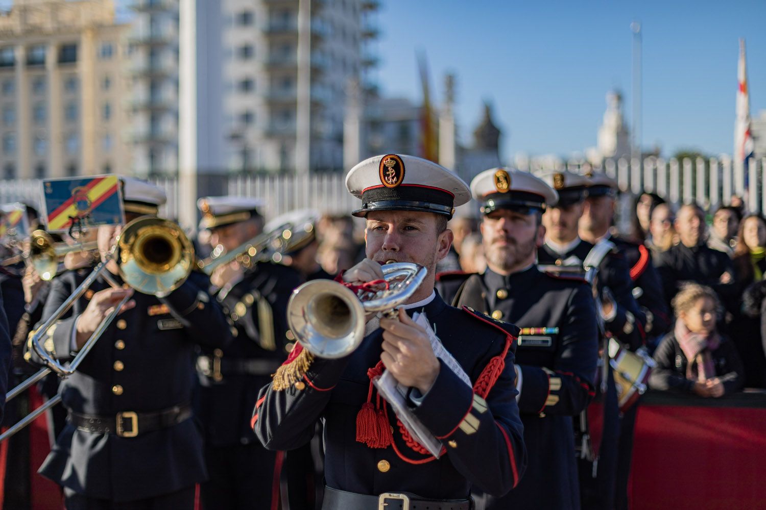 El buque escuela Juan Sebastián de Elcano sale de Cádiz 9 El buque escuela Juan Sebastián de Elcano sale de Cádiz 9