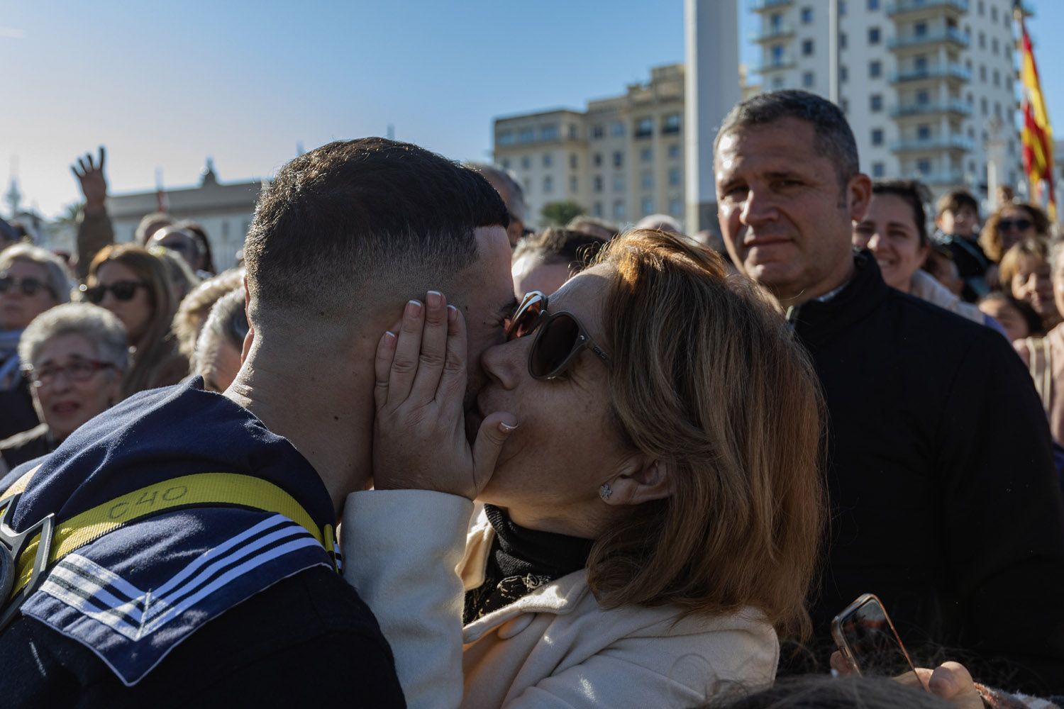 El buque escuela Juan Sebastián de Elcano sale de Cádiz 23 El buque escuela Juan Sebastián de Elcano sale de Cádiz 23