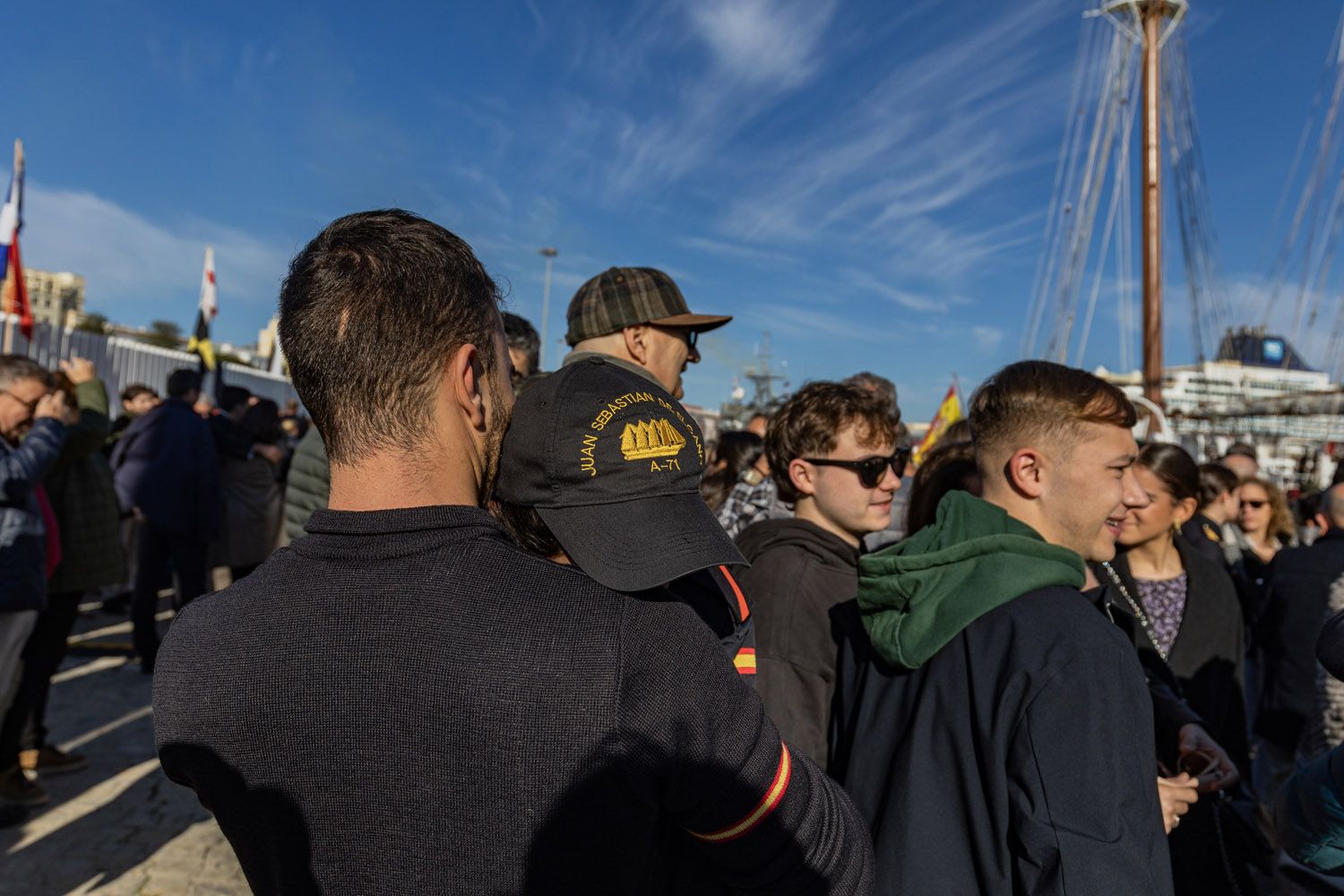 El buque escuela Juan Sebastián de Elcano sale de Cádiz 27 El buque escuela Juan Sebastián de Elcano sale de Cádiz 27