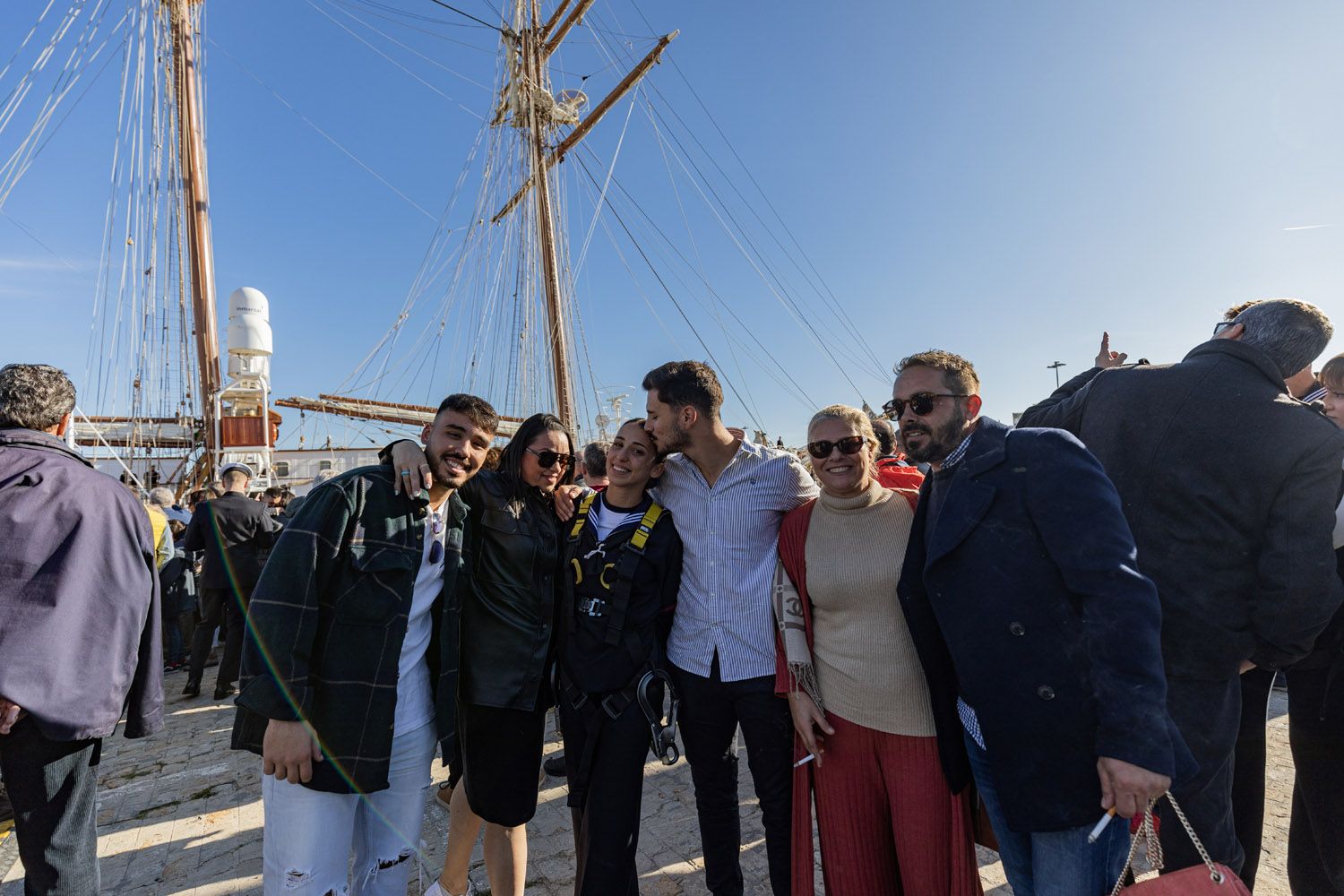 El buque escuela Juan Sebastián de Elcano sale de Cádiz 28 El buque escuela Juan Sebastián de Elcano sale de Cádiz 28