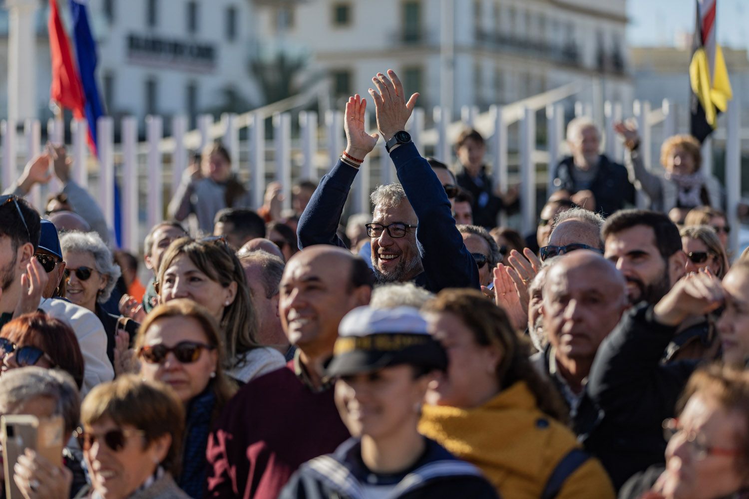 El buque escuela Juan Sebastián de Elcano sale de Cádiz 33 El buque escuela Juan Sebastián de Elcano sale de Cádiz 33