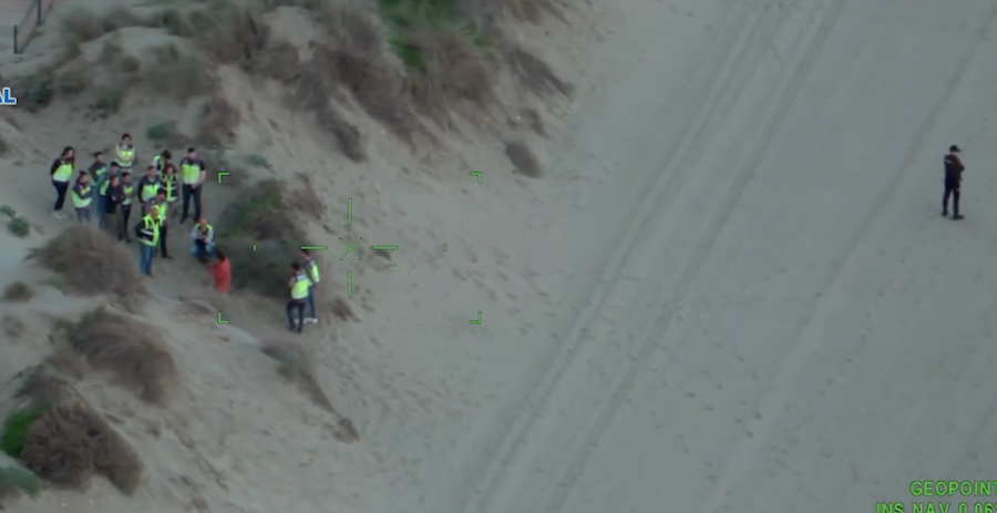 Agentes investigando el crimen de Natalia Mosquera, la mujer descuartizada en Marbella.