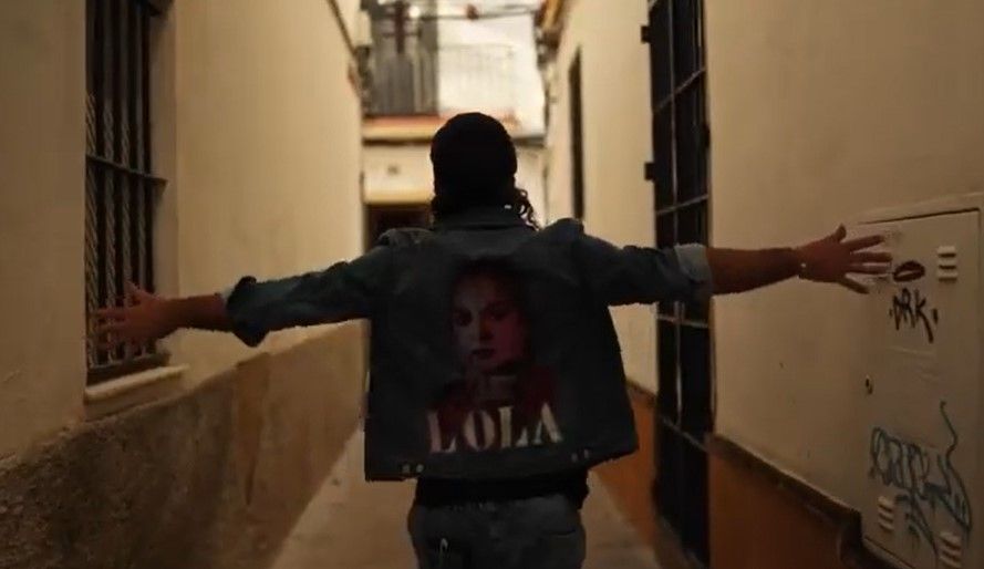 Miguel Campello en Jerez en su nuevo tema 'De Fiesta con la Lola Flores'