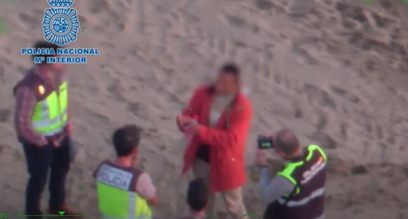 El asesino confeso de Natalia, en la playa en la que apareció su cadáver. El asesino confeso de Natalia, en la playa en la que apareció su cadáver.