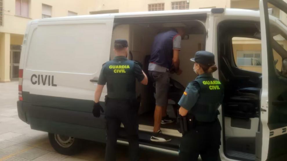 Uno de los detenidos de la red que captaba a menores tuteladas para abusar de ellas.