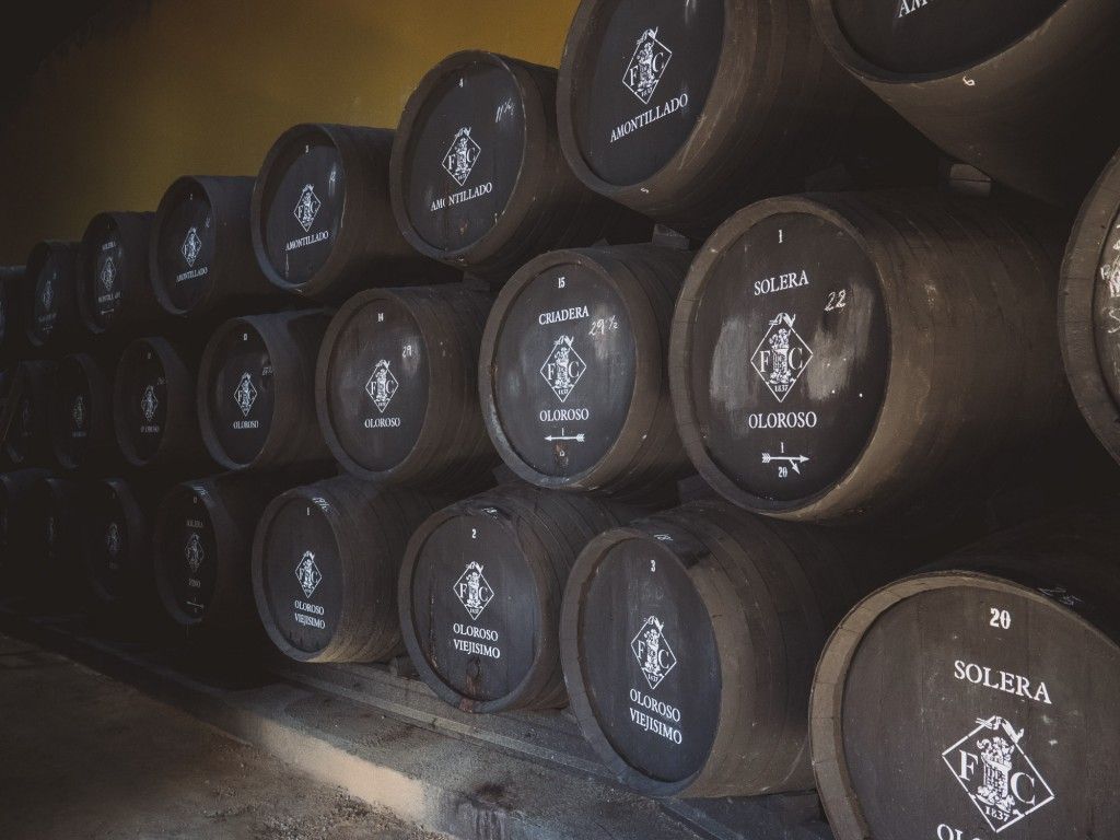 Imagen interior de las Bodegas Rey Fernando de Castilla, en Jerez