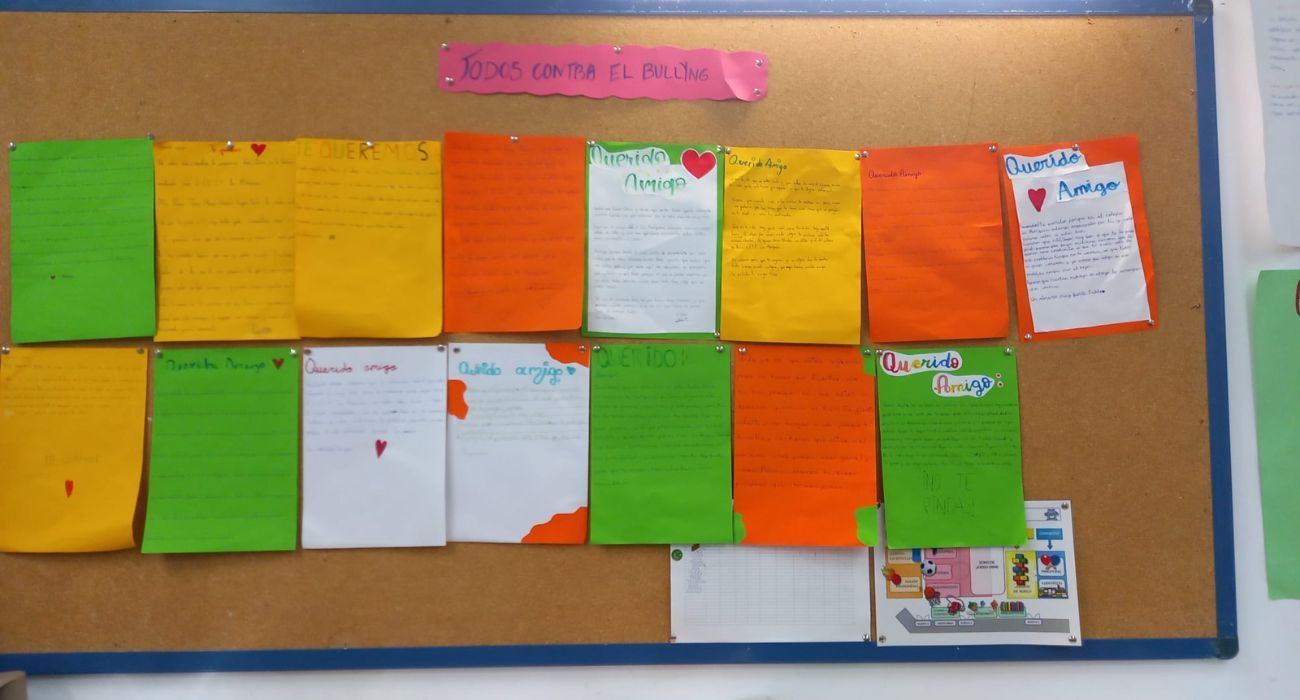 Los mensajes de apoyo enviados desde el CEIP La Marquesa de Jerez al niño de Canarias que sufre acoso escolar.