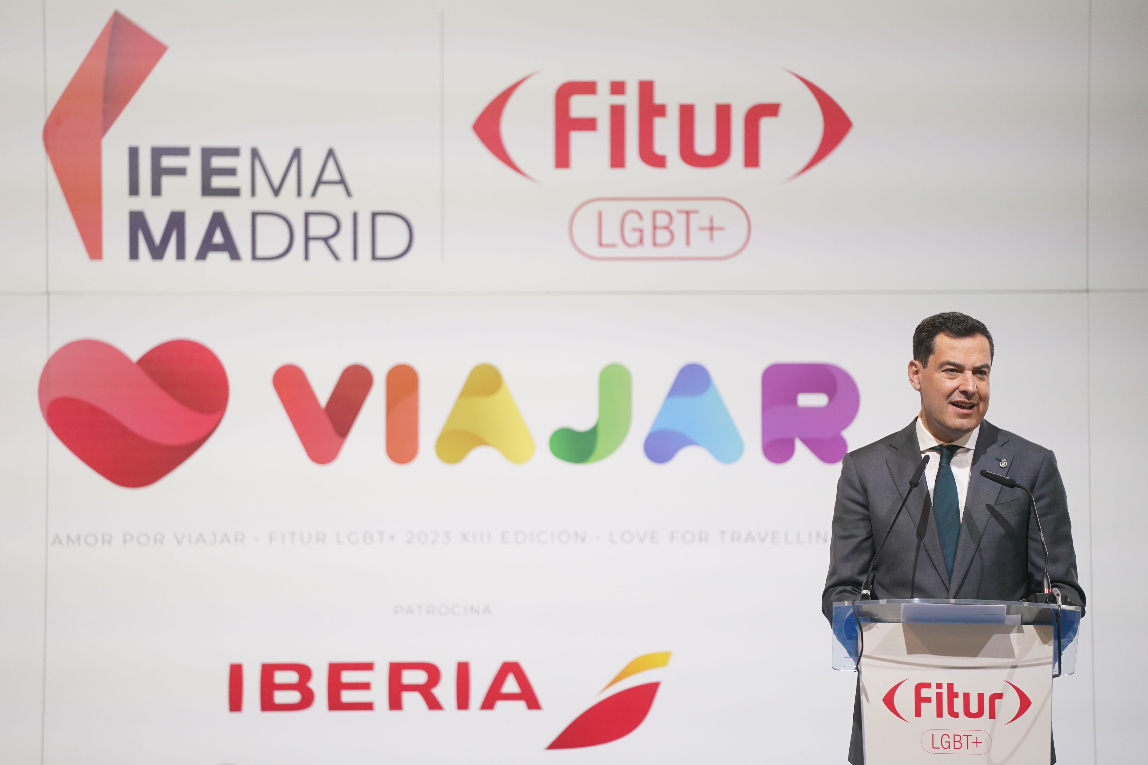 Moreno durante la recogida del premio.