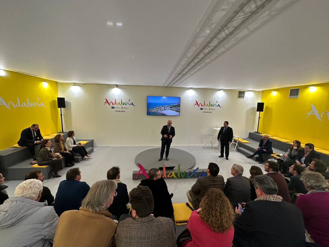 Acto de El Puerto en Fitur donde se ha transmitido la integración del río Guadalete en la ciudad.