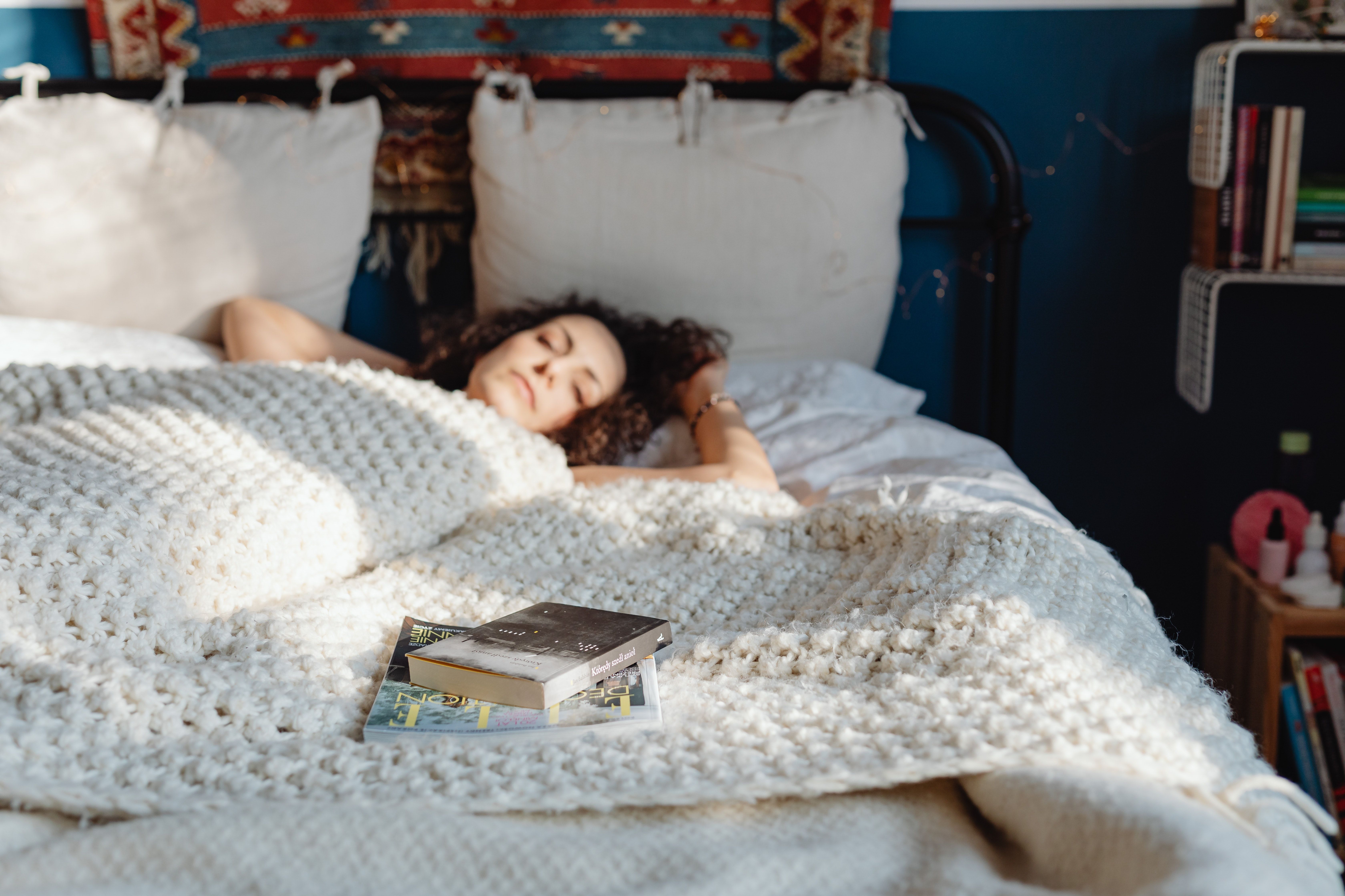 Cuando duermes y sueñas con libros.   FOTO: Karolina Grabowska
