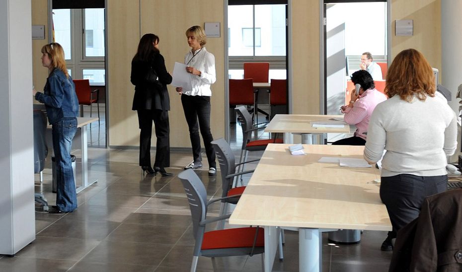 Interior de un juzgado de Sevilla, en una imagen de archivo.