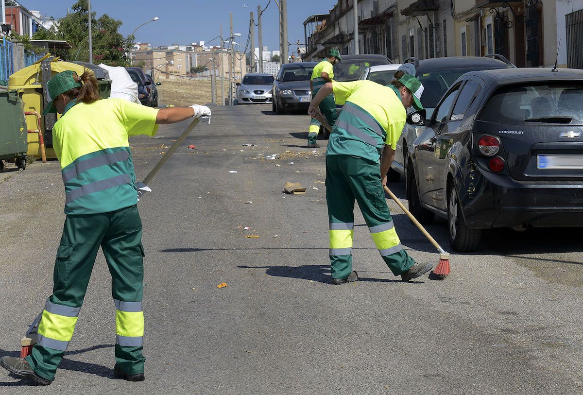 Trabajadores del servicio de limpieza de Jerez.