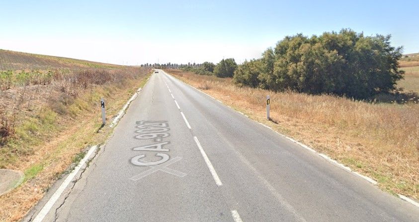 Carretera que conecta Sanlúcar y Trebujena.
