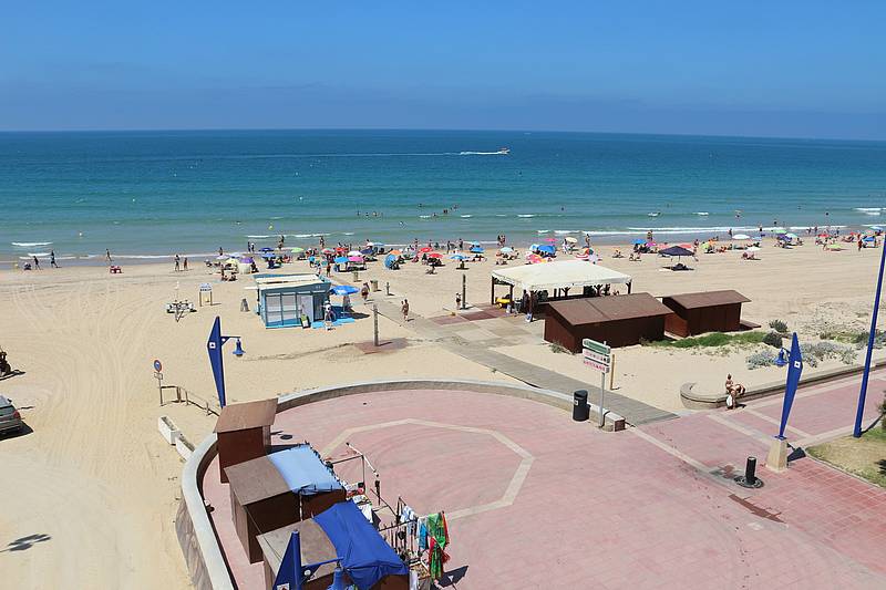 La playa de La Barrosa, en una imagen reciente.
