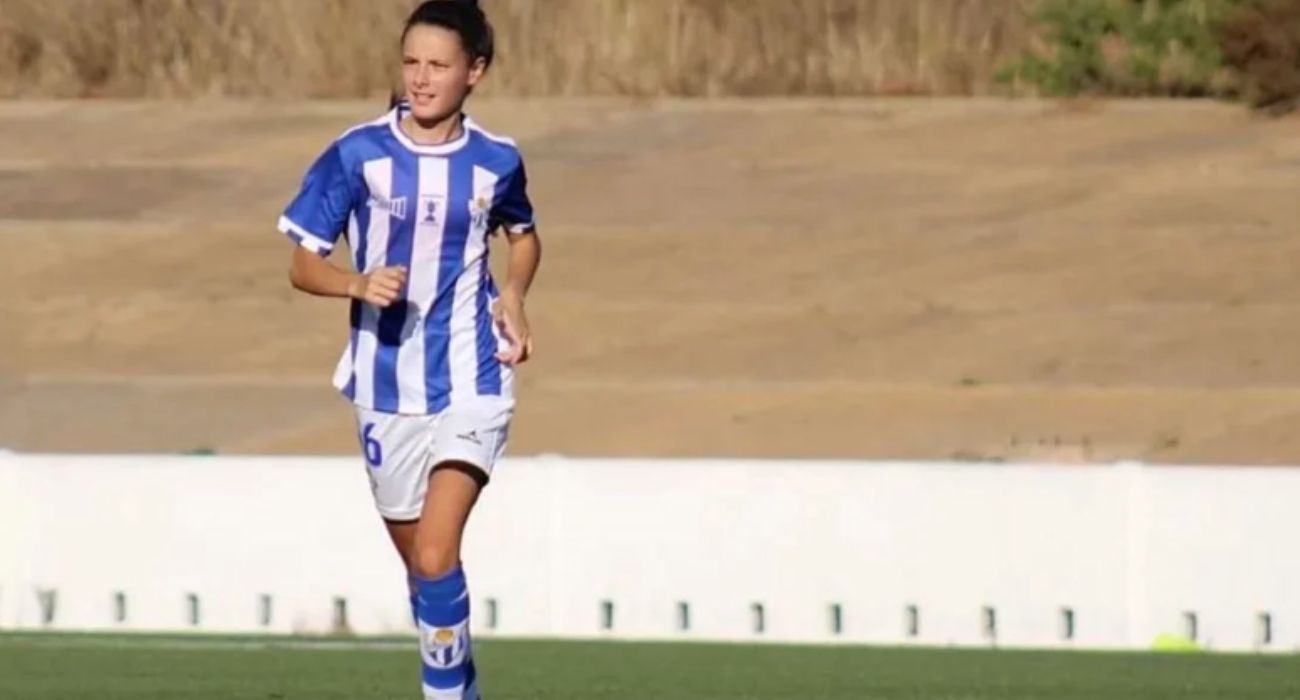 Estrella, la joven jugadora del Sporting de Huelva, que ha muerto a los 15 años de edad.
