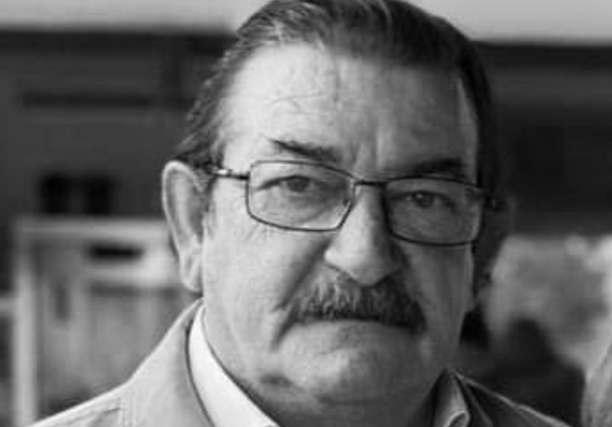 Pesar por el fallecimiento del portuense Manolo Paz, policía local y amante del fútbol.