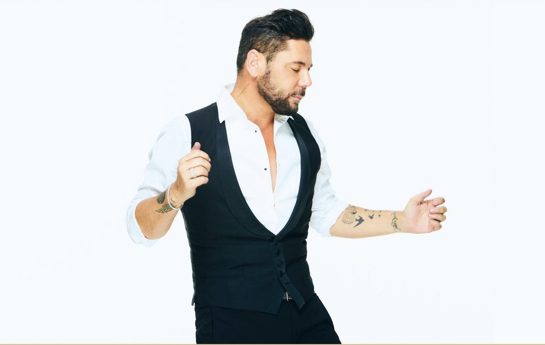 Miguel Poveda será el encargado de abrir el décimo aniversario de Flamenco On Fire el 25 de marzo en Pamplona Miguel Poveda será el encargado de abrir el décimo aniversario de Flamenco On Fire el 25 de marzo en Pamplona