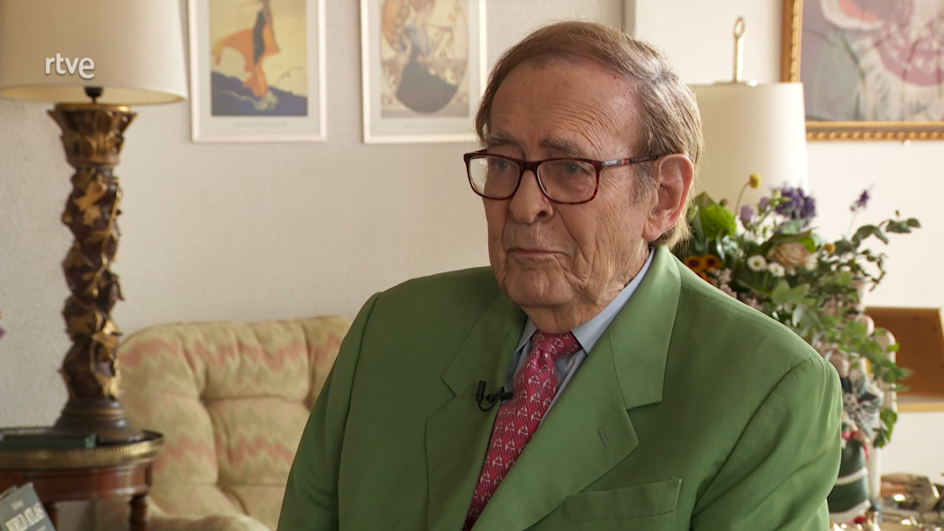 Ramón Tamames, el candidato de Vox en la moción. Artículo Gente de alcanfor.