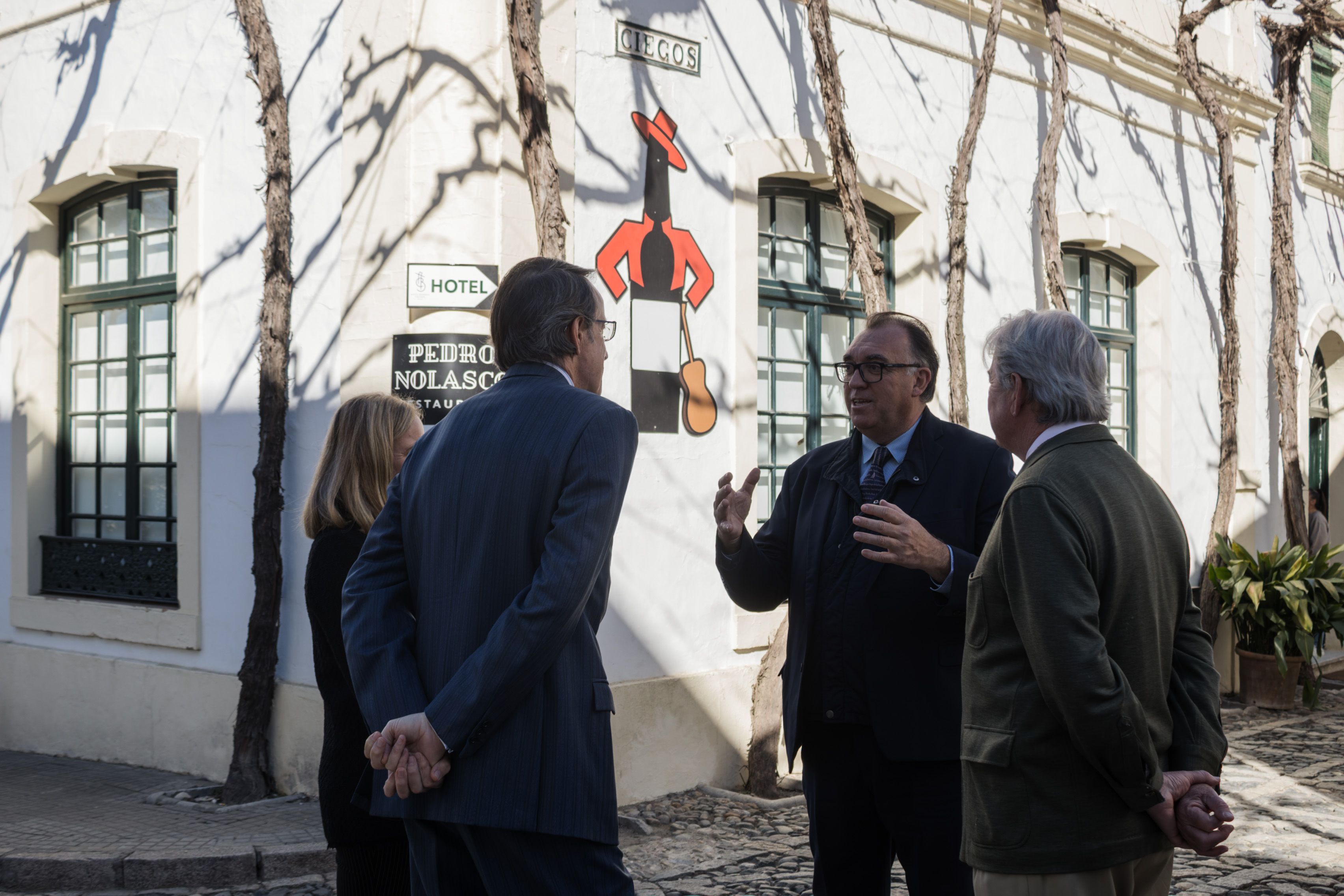 CONSEJERO DE CULTURA VISITA GONZÁLEZ BYASS 19