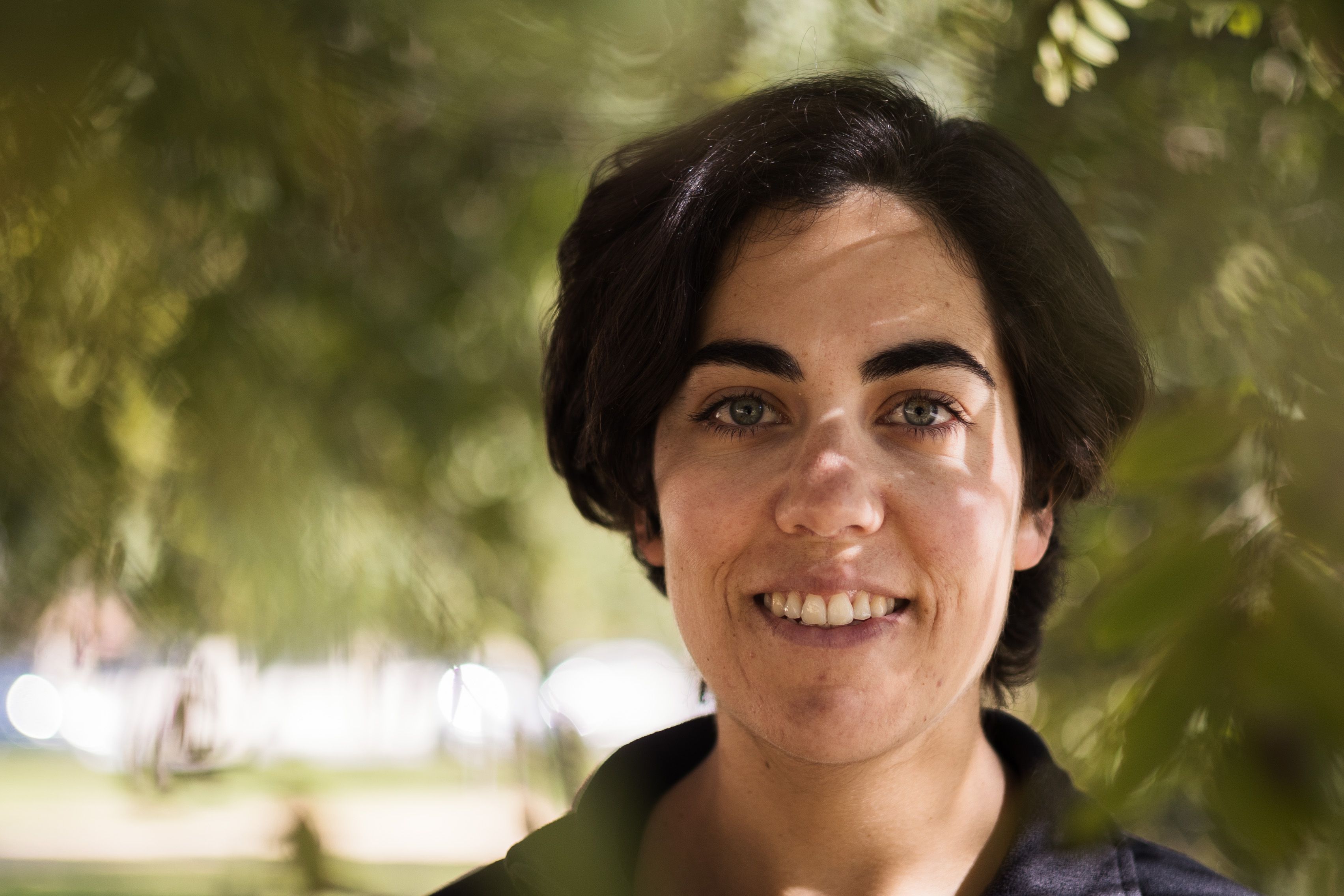 JULIA PROFESORA DE YOGA 1