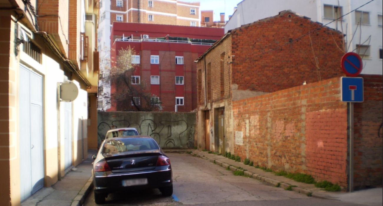 Una imagen del barrio de Vadillos, donde ha sido encontrado el cadáver de una mujer dentro de una vivienda tapiada.