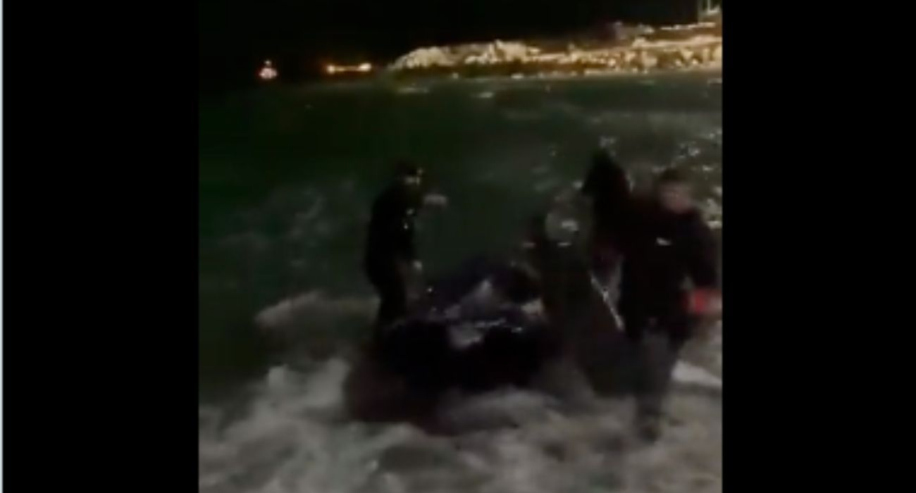 Una imagen del suceso que ha provocado el incidente diplomático entre España, Gibraltar y Reino Unido.