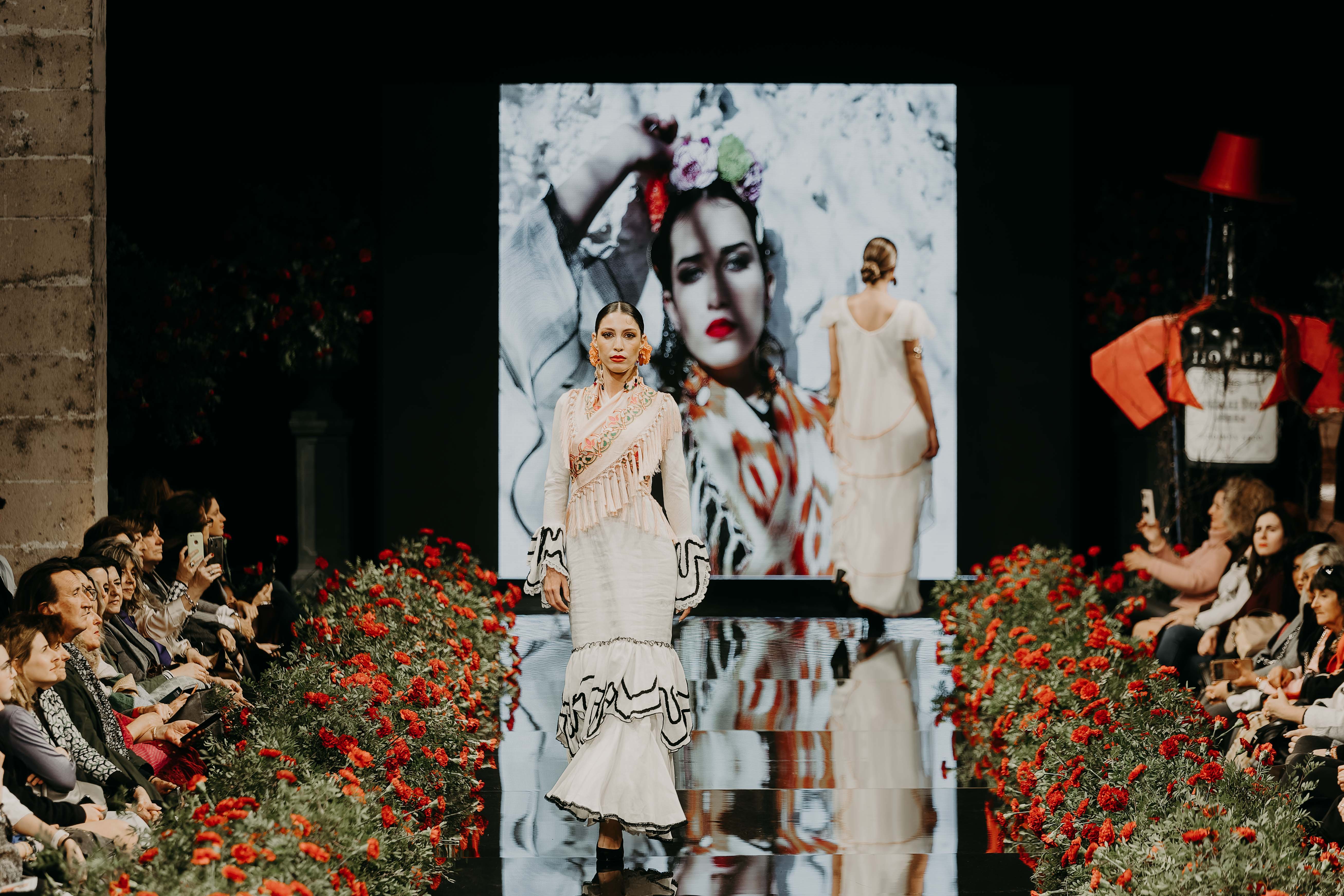 Colección de Flamenca Delia Pol Núñez Colección de Flamenca Delia Pol Núñez