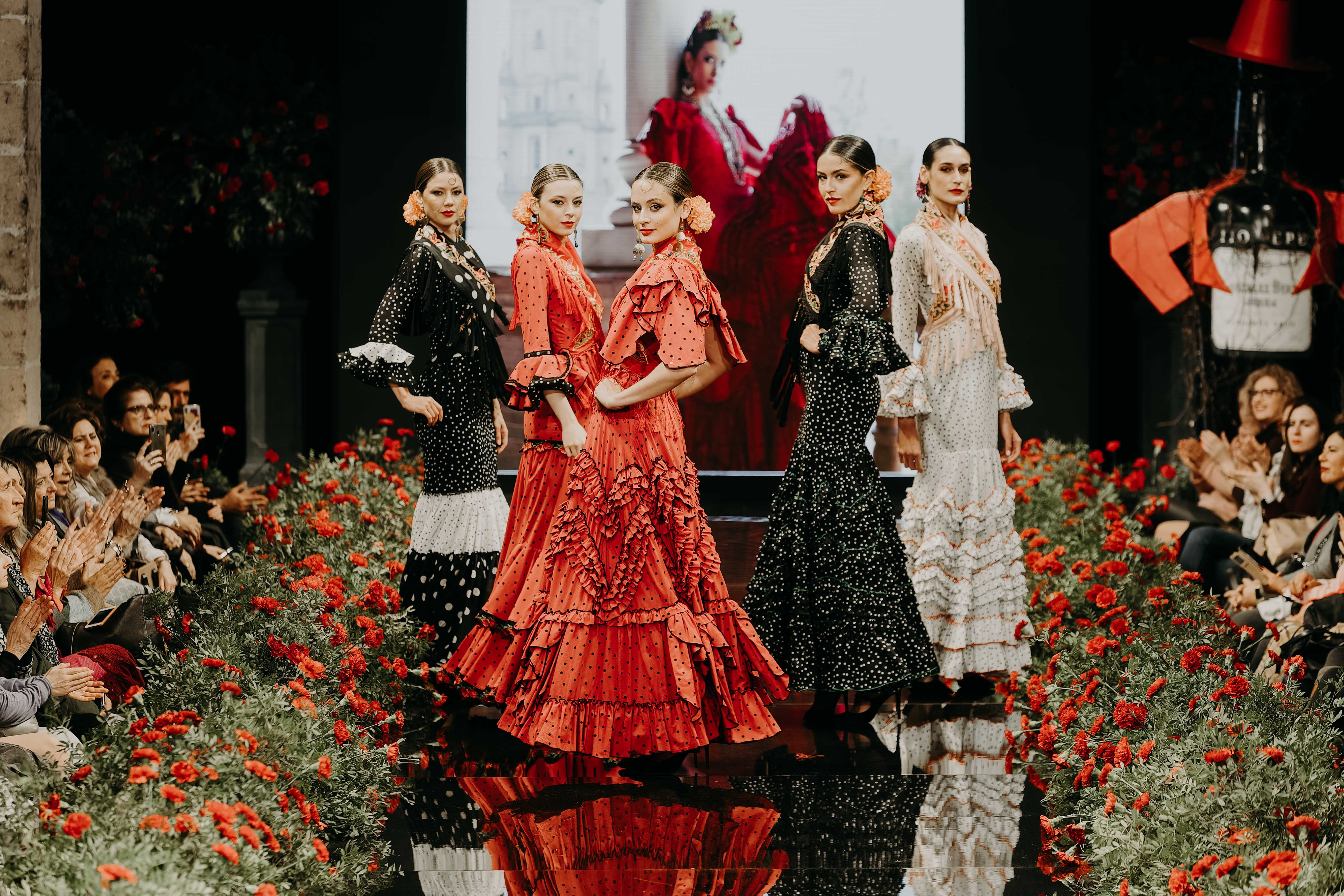 Colección de Flamenca Delia Pol Núñez Colección de Flamenca Delia Pol Núñez