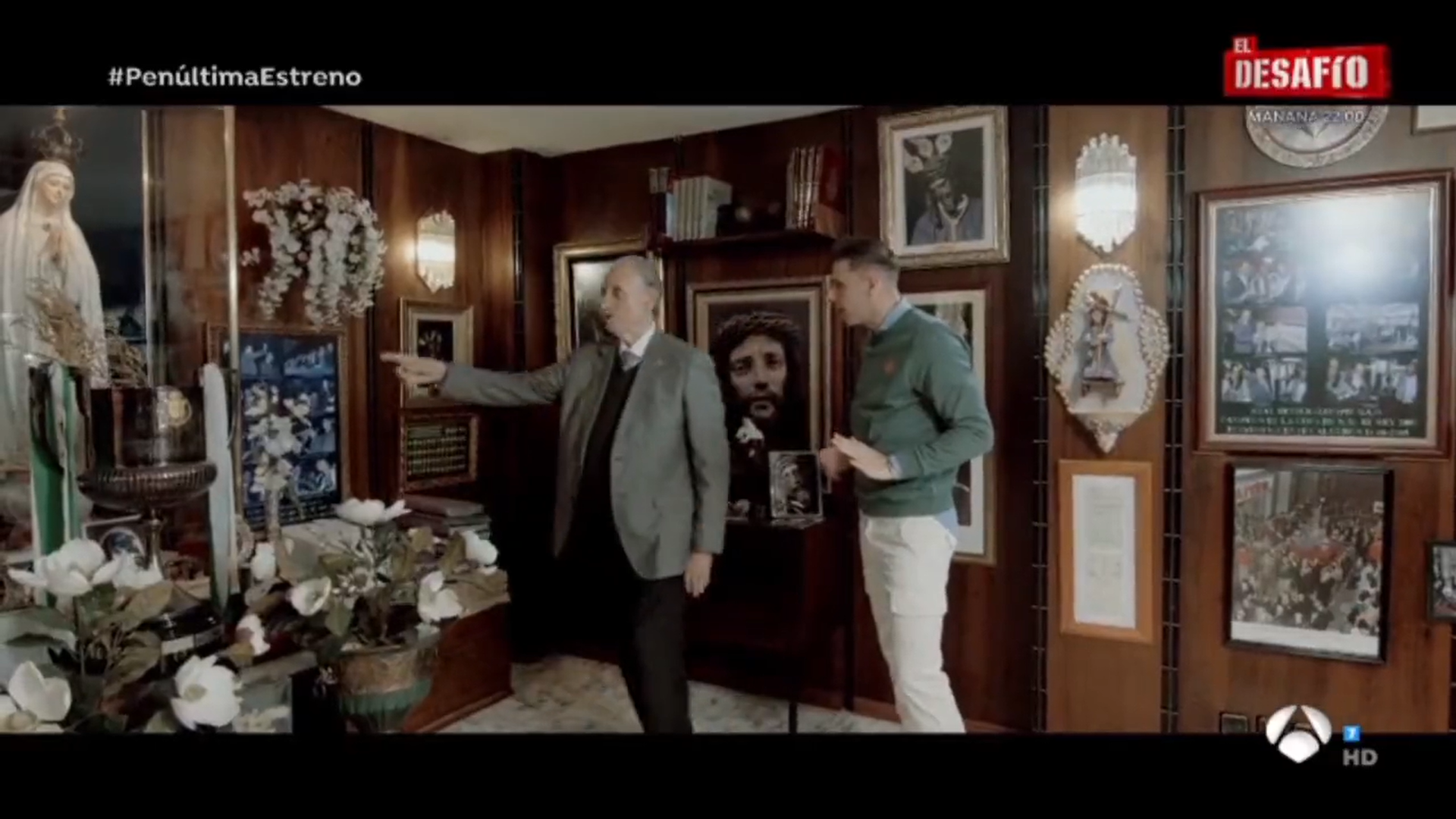 Joaquín junto a Lopera.